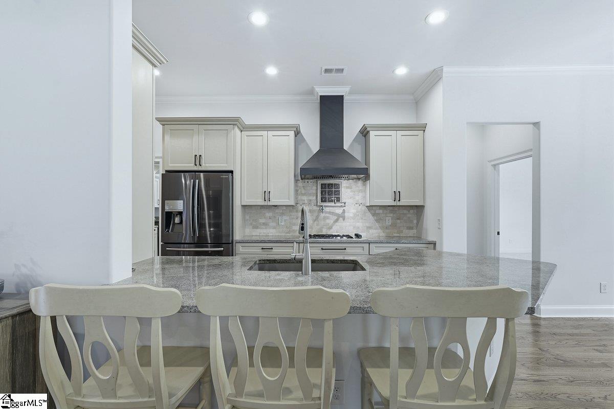 350 Laguna Lane Property Photo 25