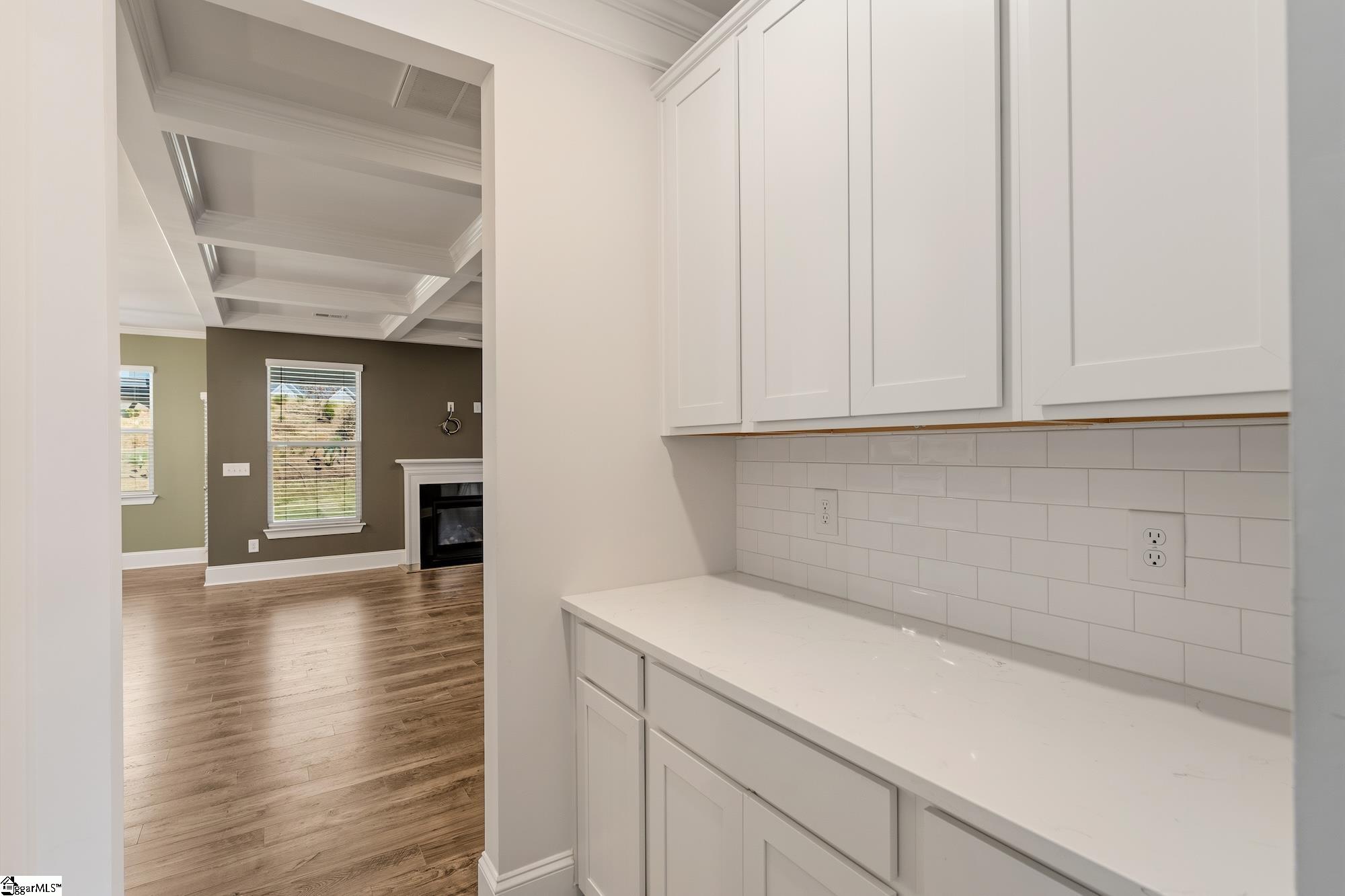 341 Carriage Hill Drive Property Photo 9