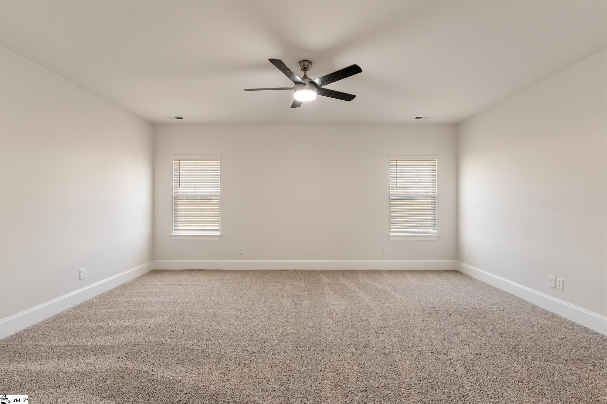 341 Carriage Hill Drive Property Photo 29