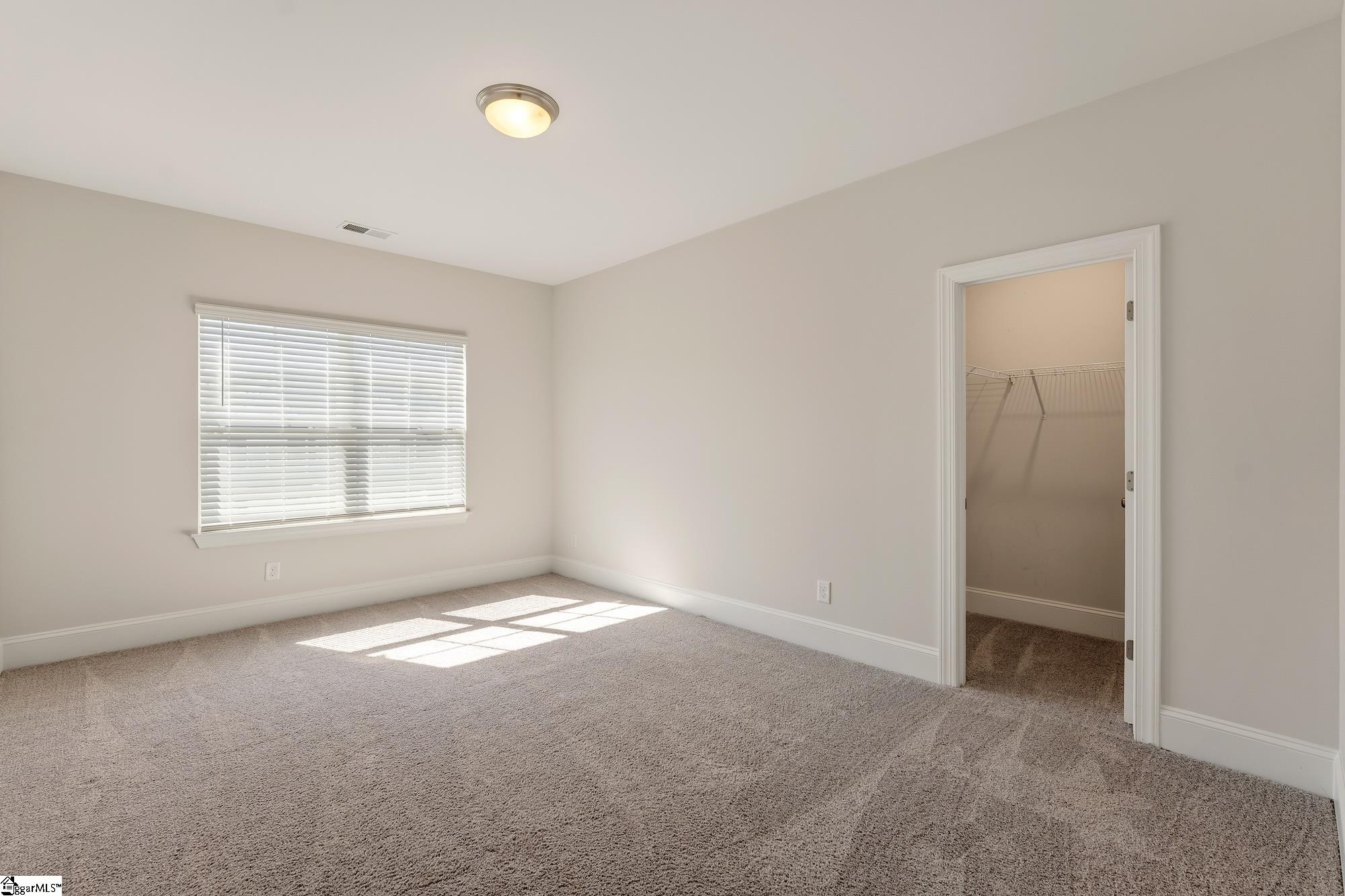 341 Carriage Hill Drive Property Photo 34