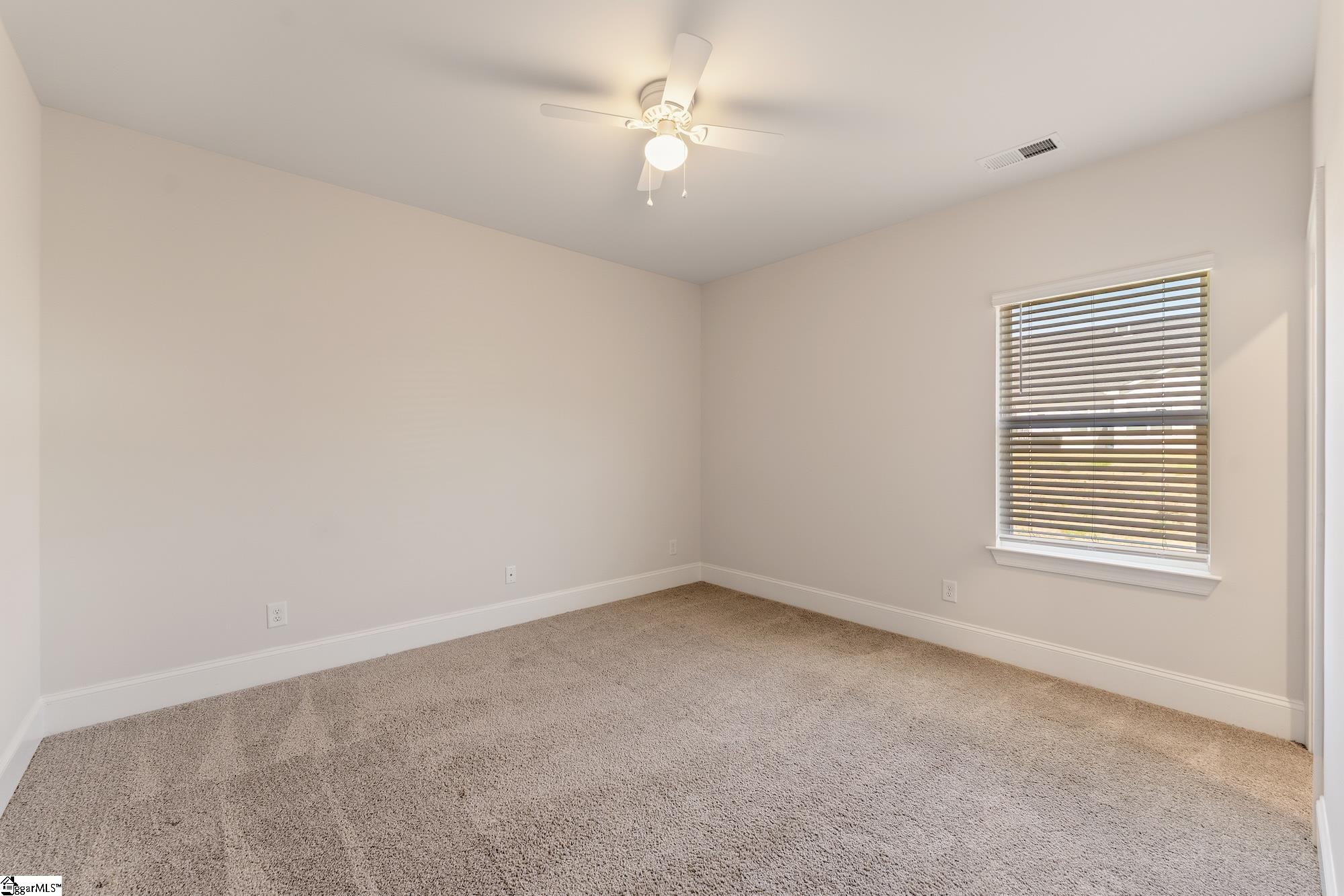341 Carriage Hill Drive Property Photo 39