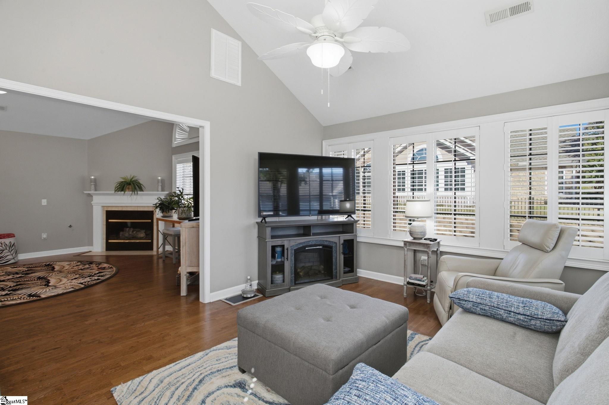 16 Fudora Circle Property Photo 10