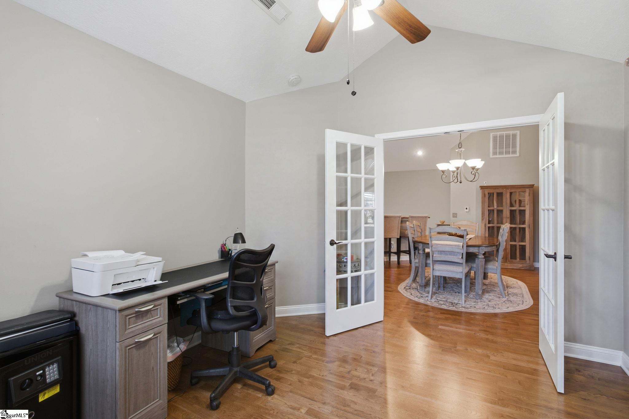 16 Fudora Circle Property Photo 19