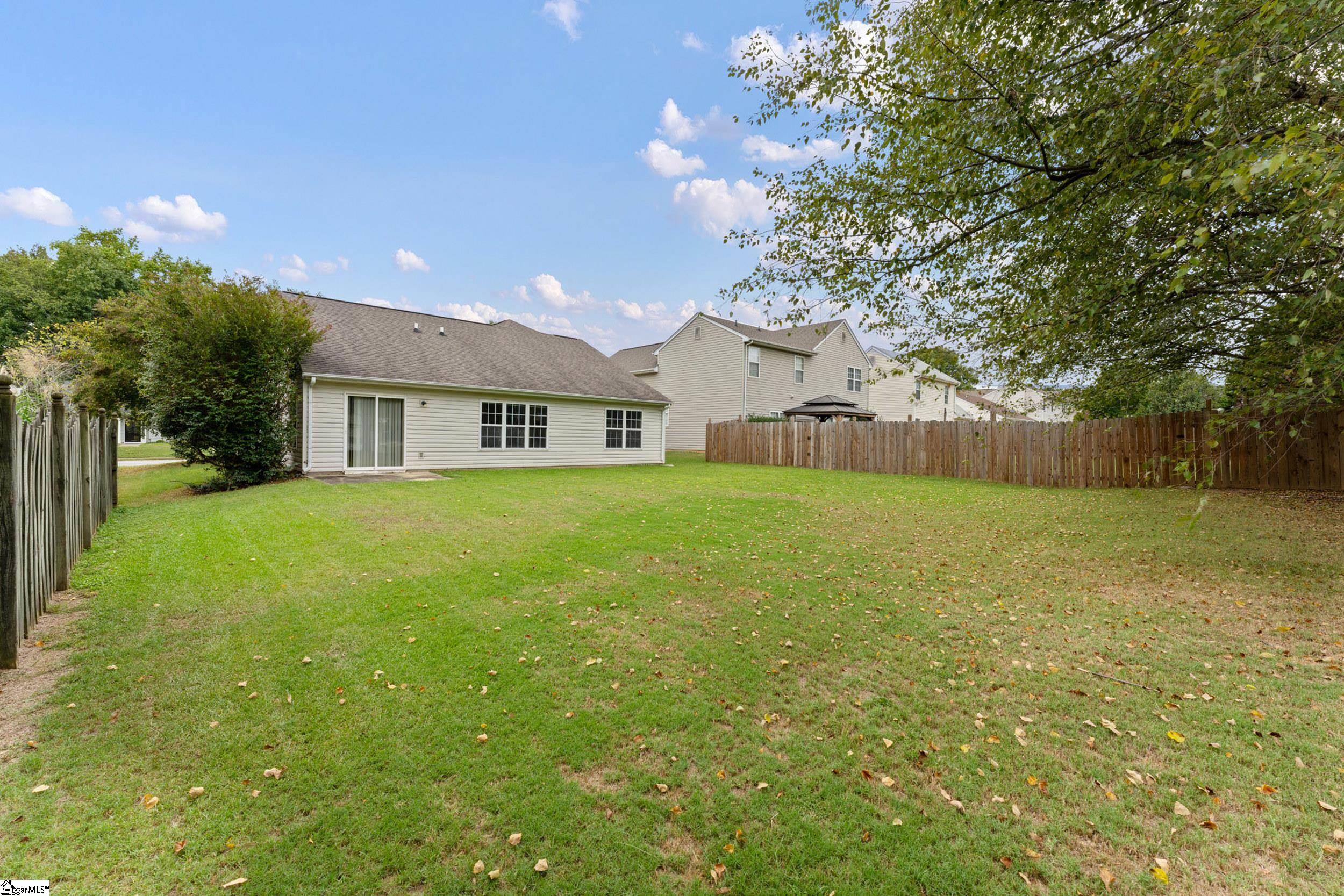 9 Hartwell Drive Property Photo 8