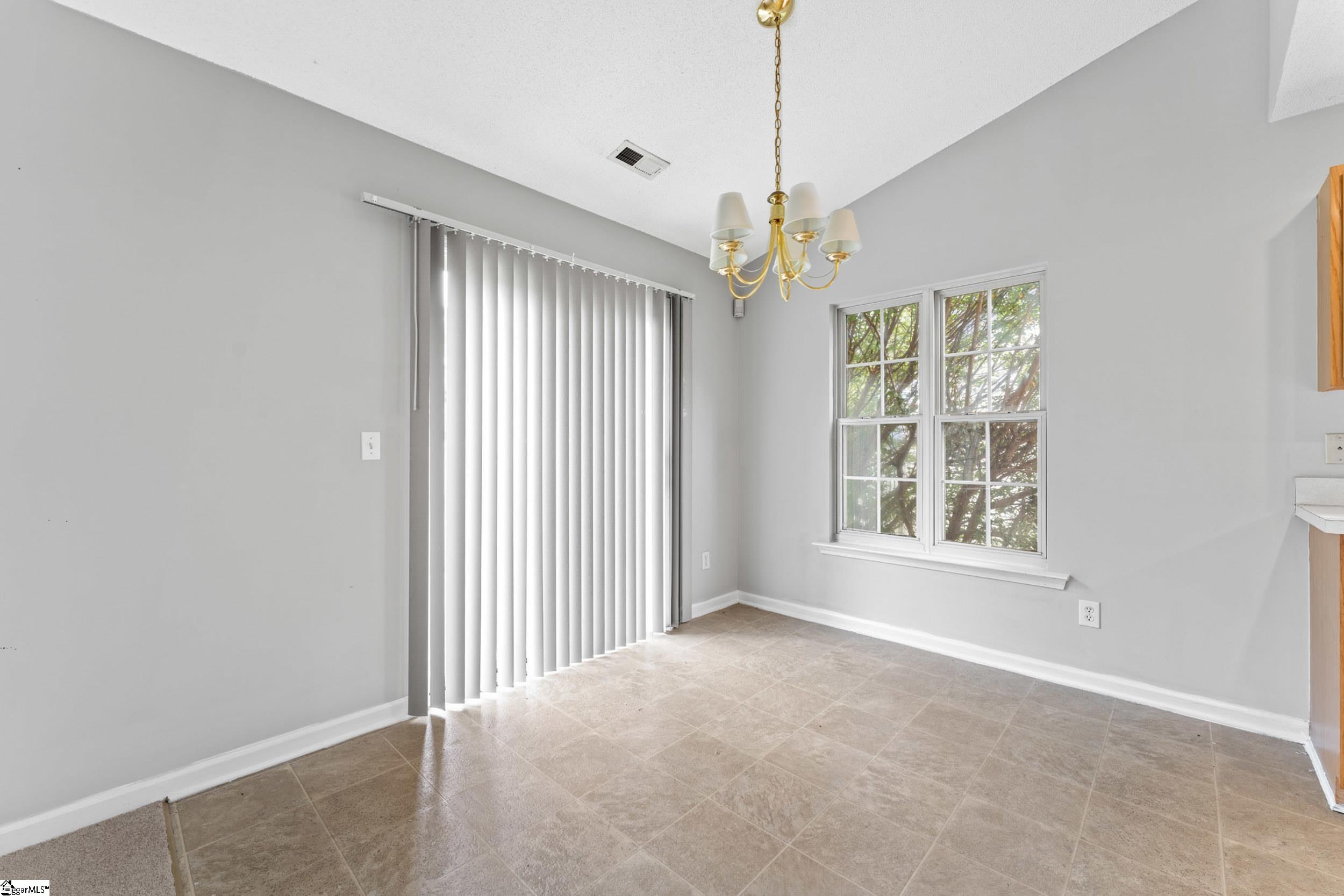 9 Hartwell Drive Property Photo 16