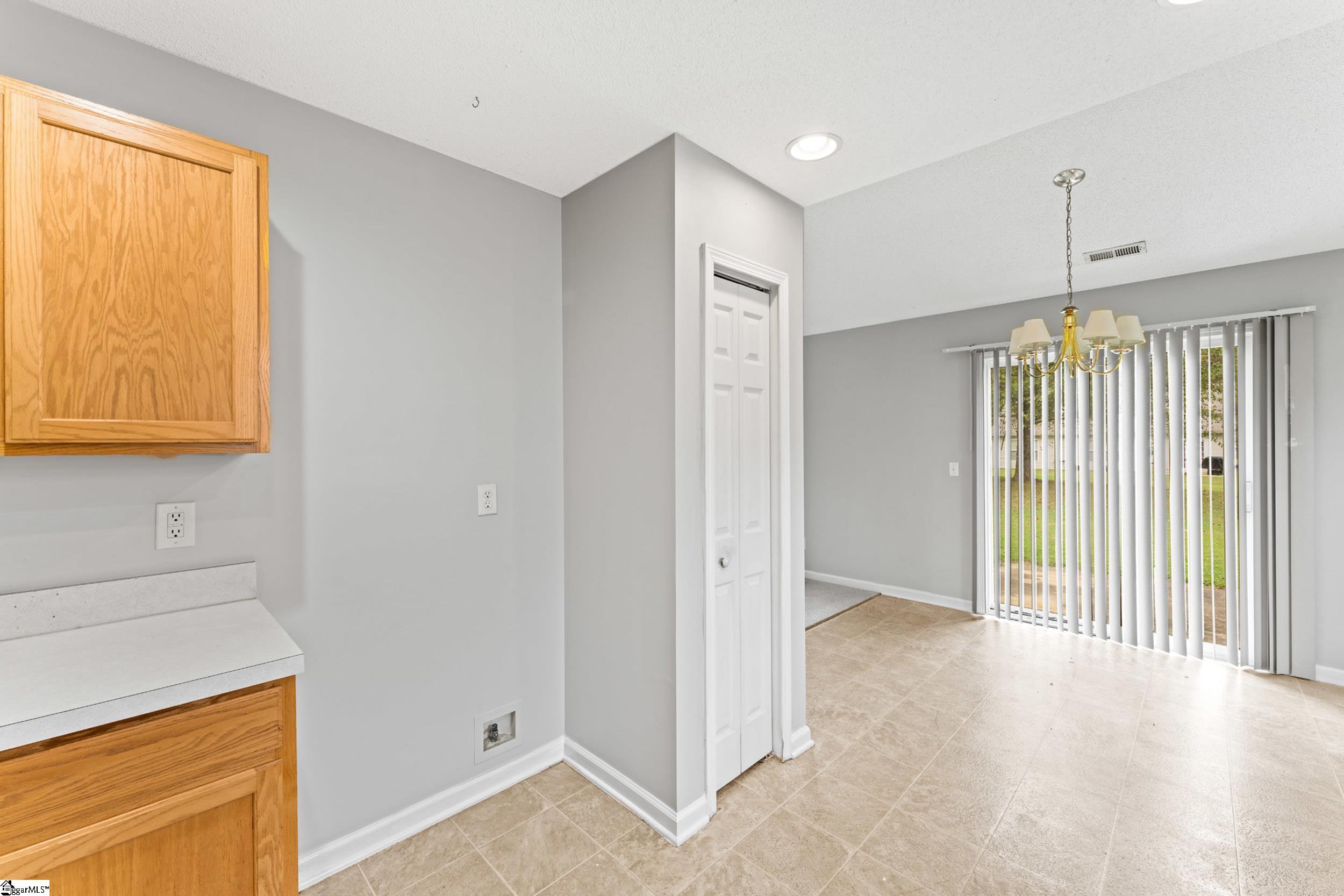 9 Hartwell Drive Property Photo 21