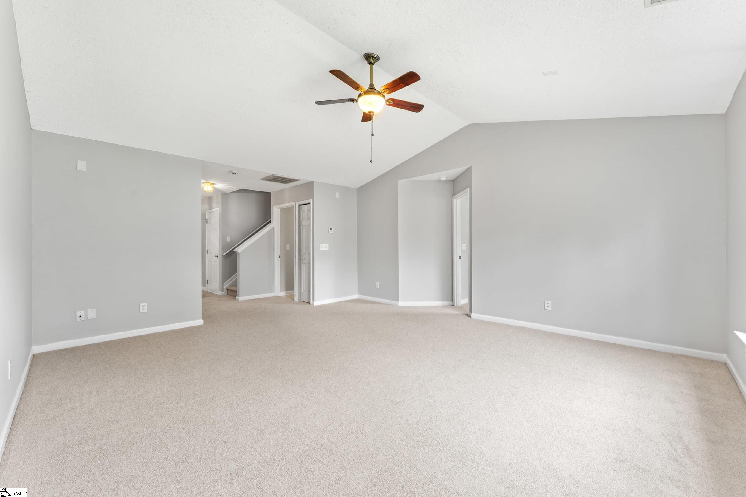 9 Hartwell Drive Property Photo 28