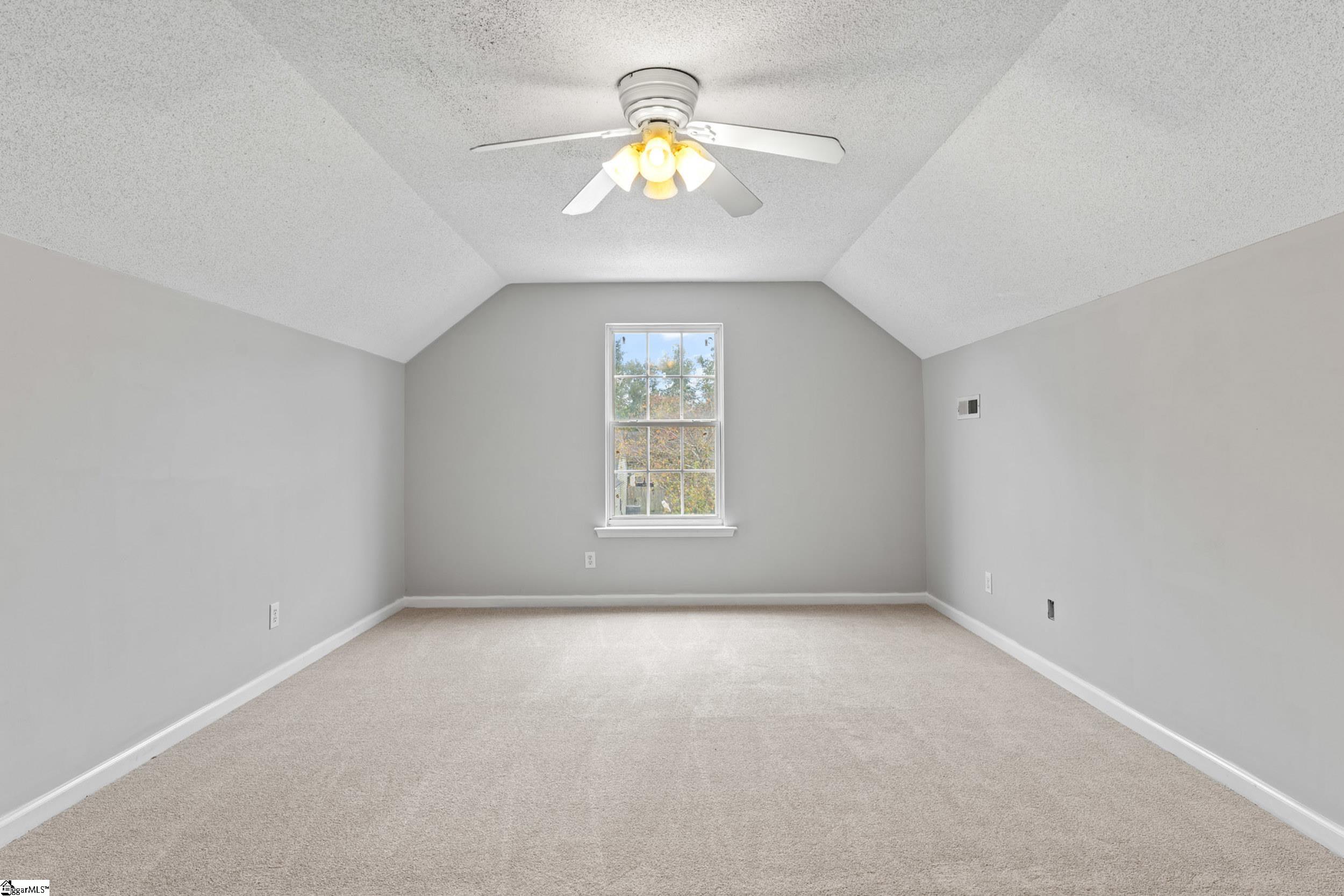 9 Hartwell Drive Property Photo 36