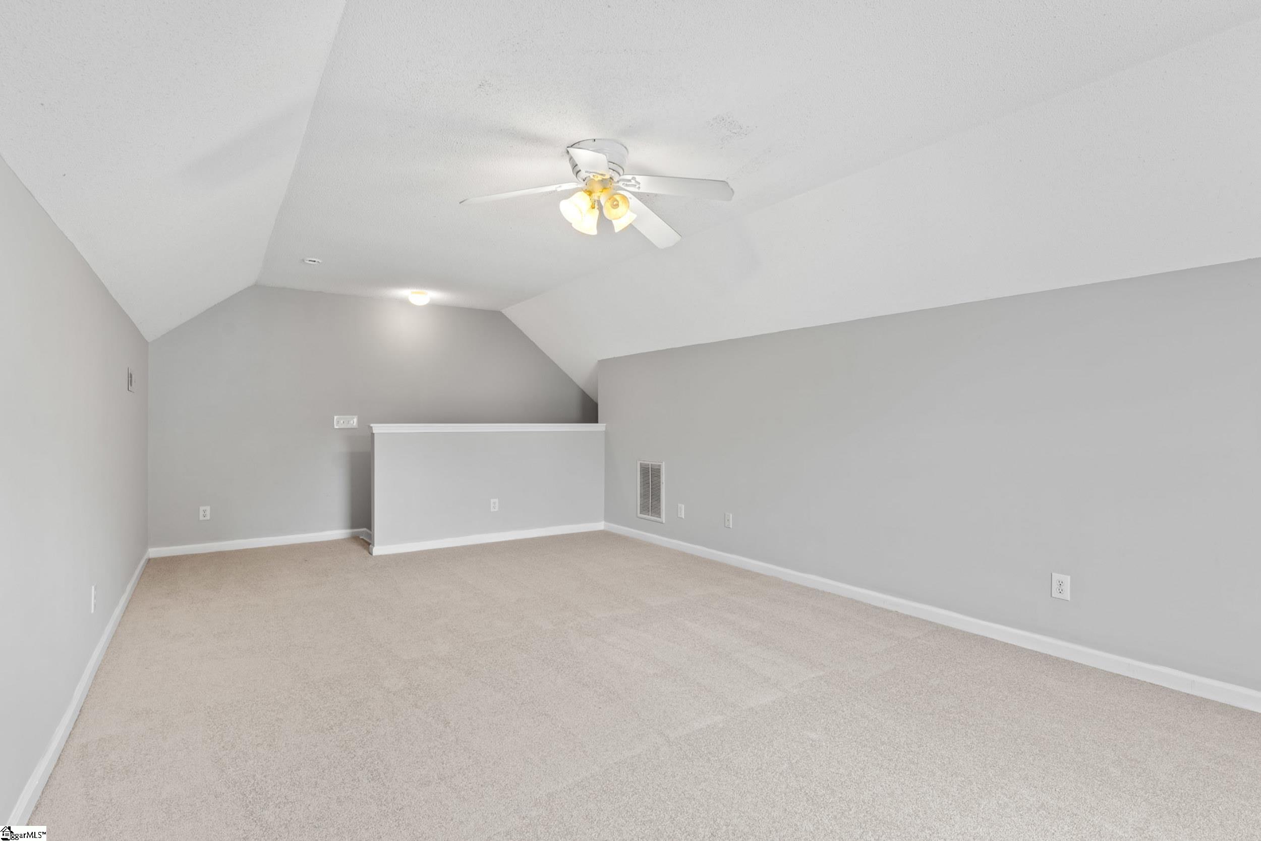 9 Hartwell Drive Property Photo 37