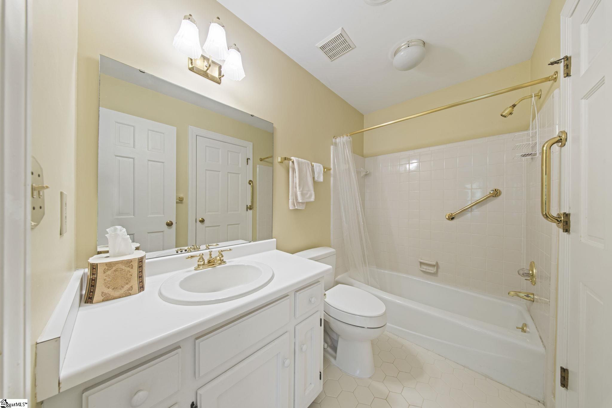 210 Valley Oak Drive Property Photo 31