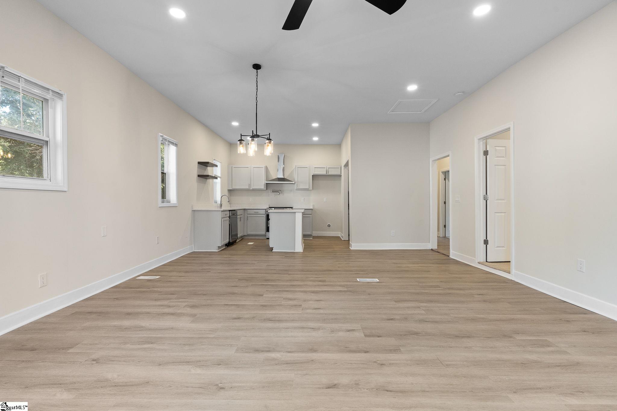 110 Ninth Street Property Photo 8