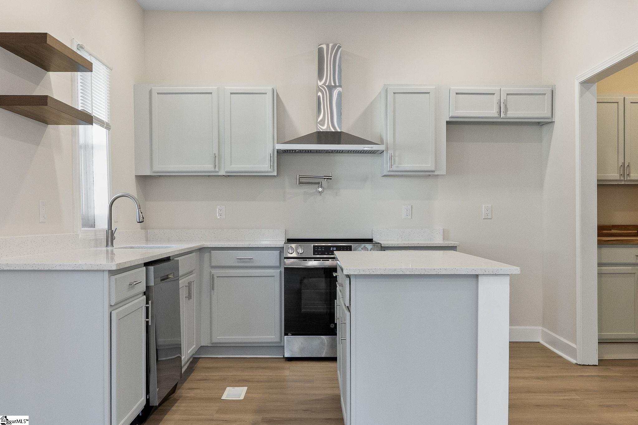 110 Ninth Street Property Photo 13