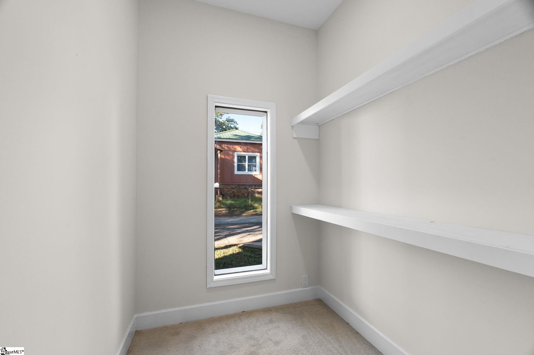 110 Ninth Street Property Photo 17