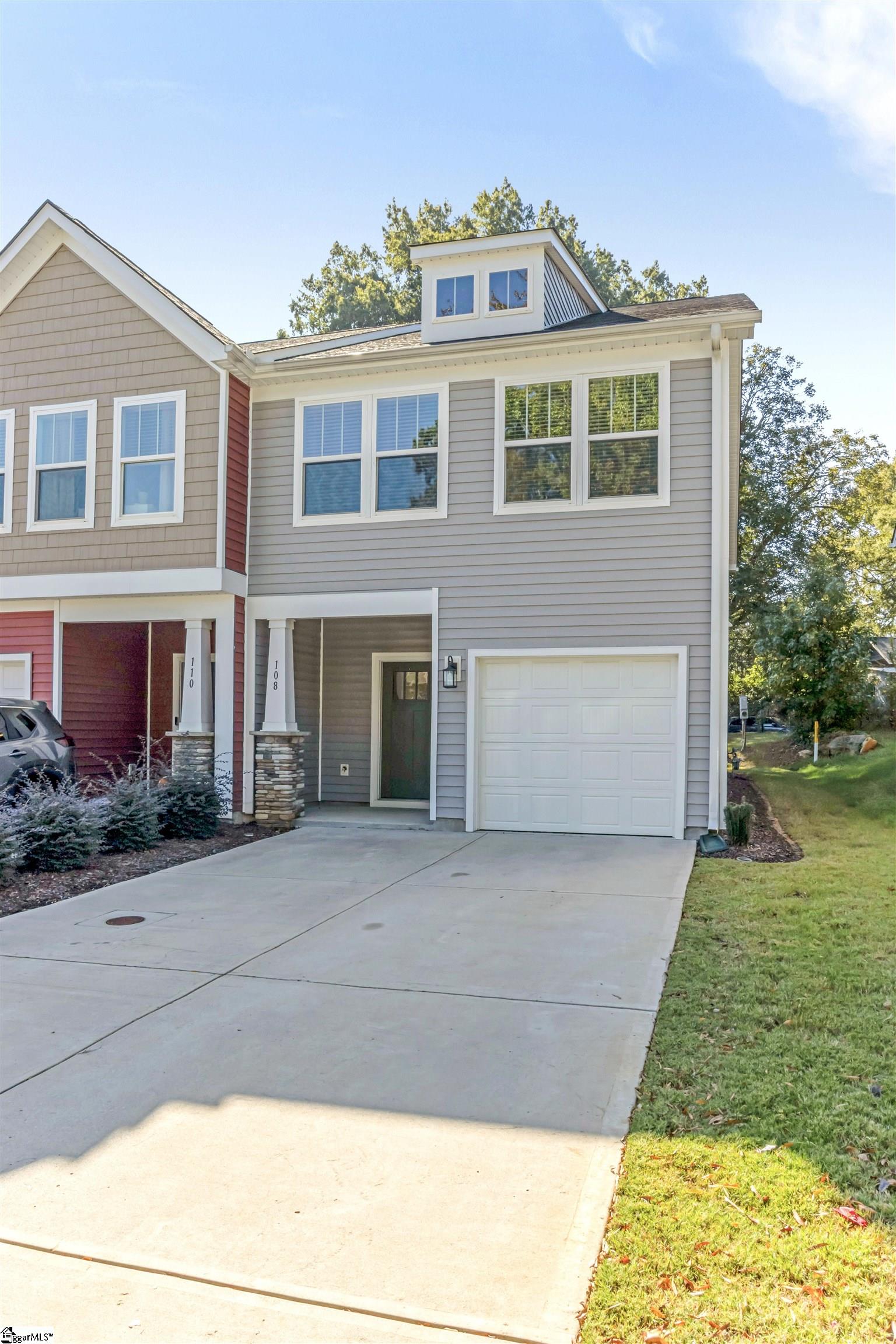 108 Keel Lane Property Photo 1