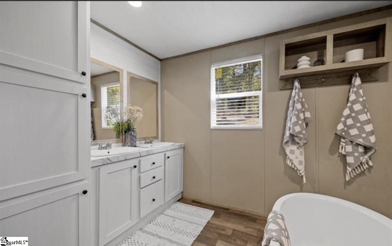2578 John Dodd Road Property Photo 15