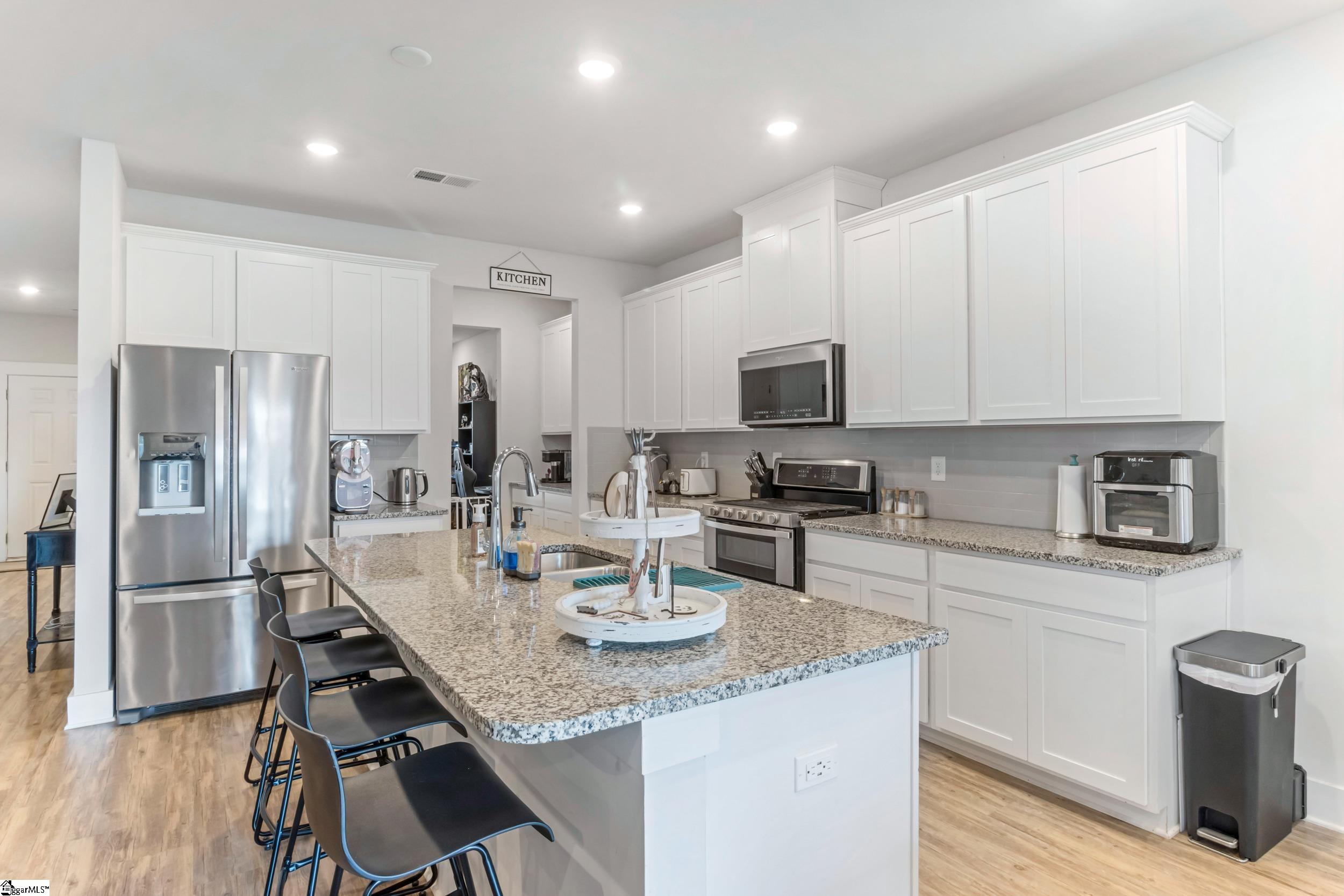 103 Pewter Circle Property Photo 8