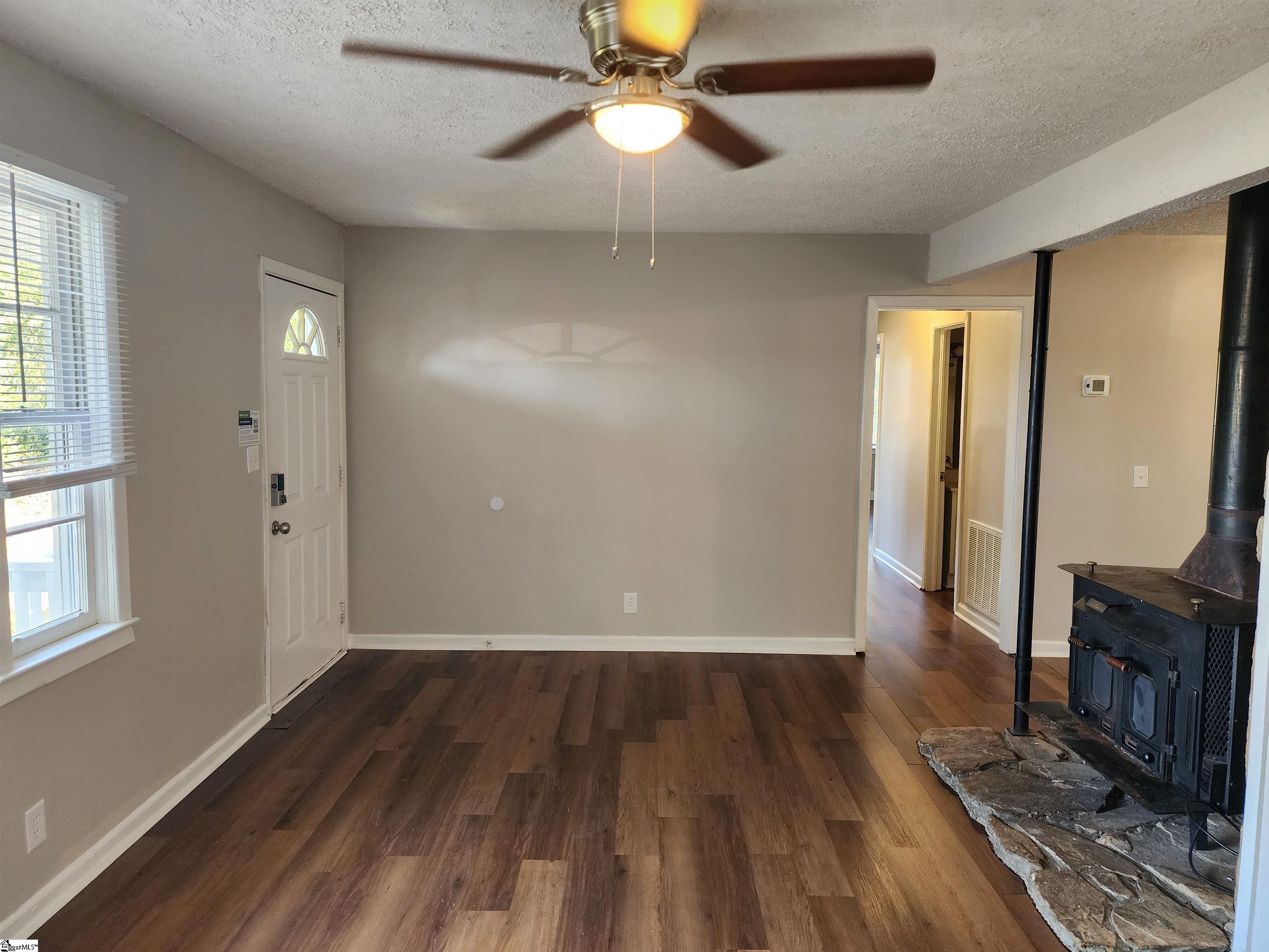 28 Kay Drive Property Photo 2