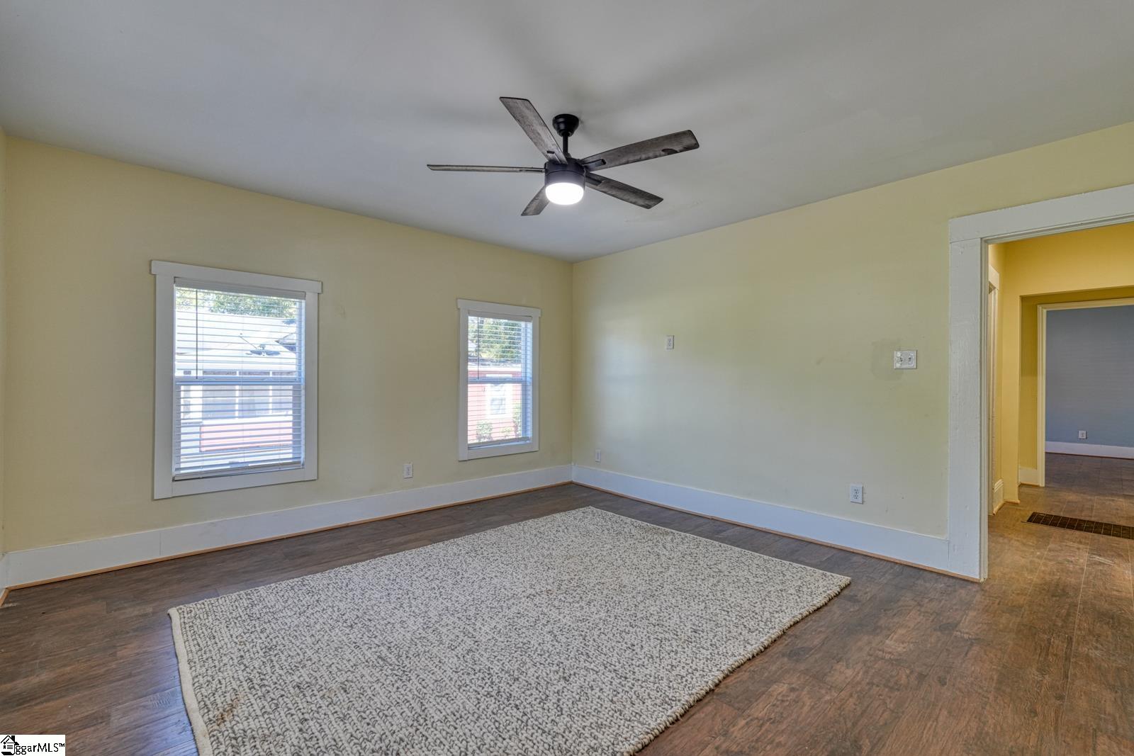 795 Howard Street Property Photo 4