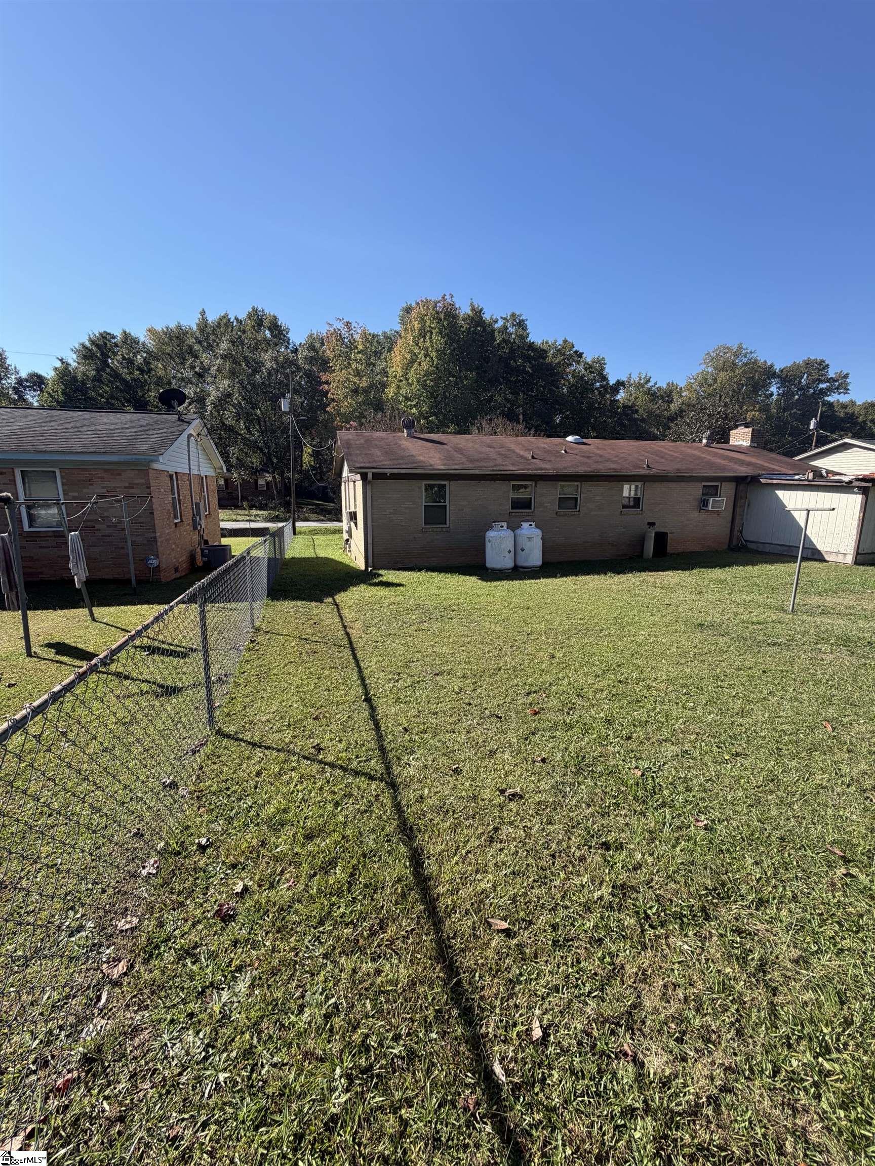 202 Bluff Drive Property Photo 5