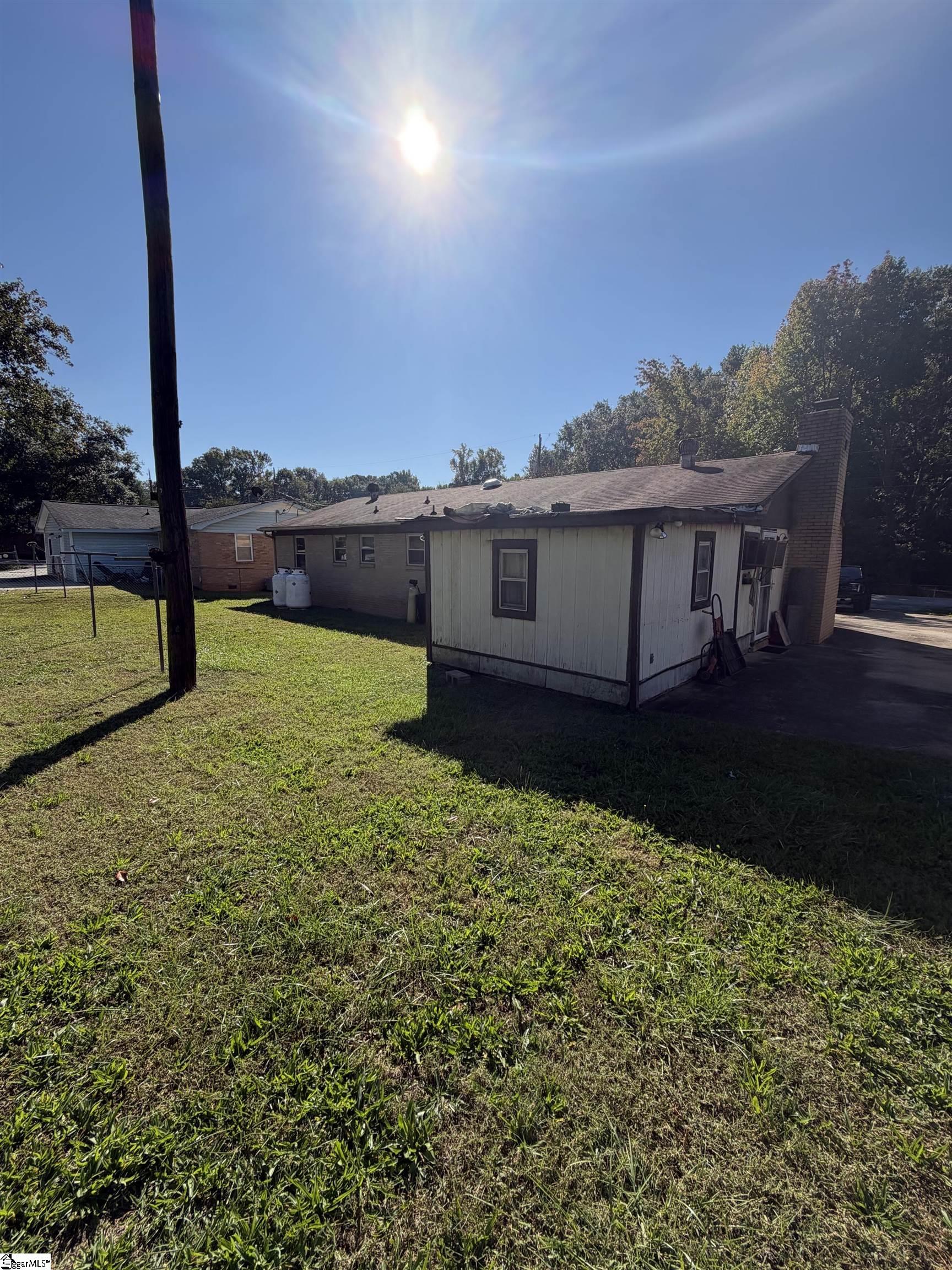 202 Bluff Drive Property Photo 6