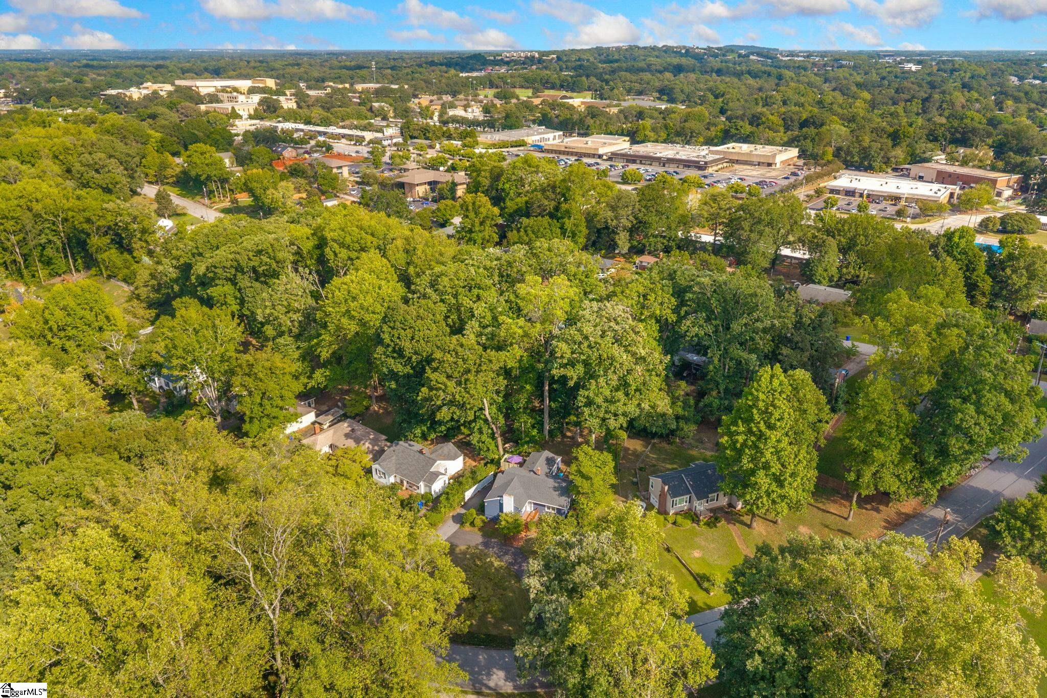 34 Brookside Circle Property Photo 4