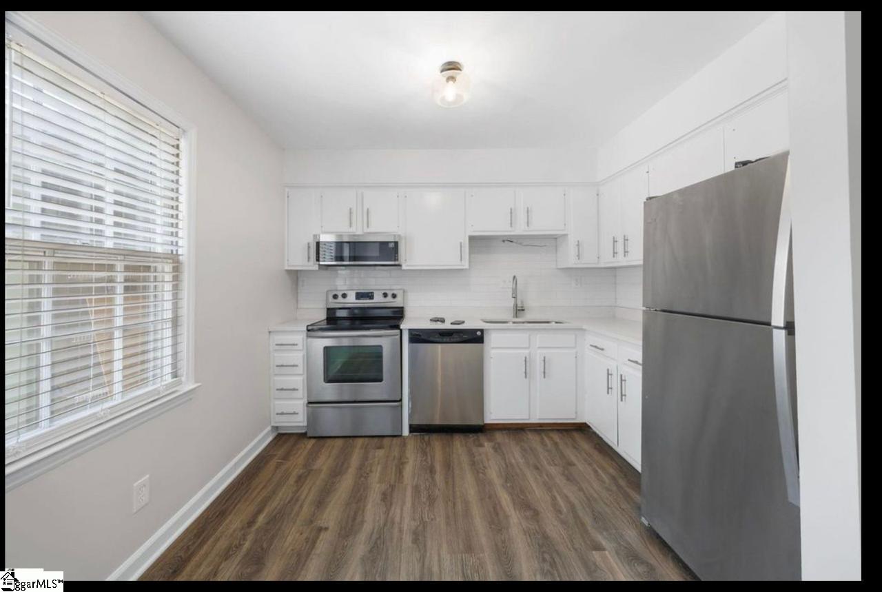 1436 D Dover Road Property Photo 6