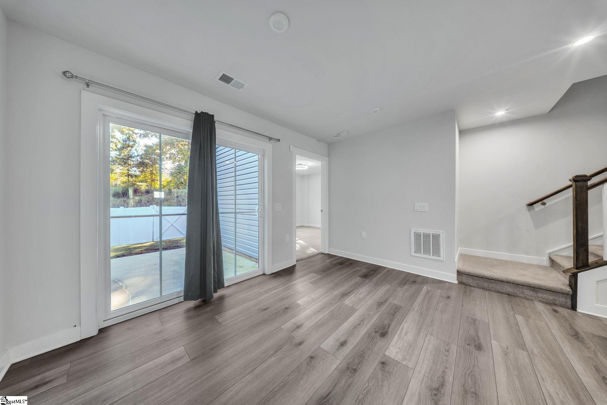 4456 Duparc Way Property Photo 9