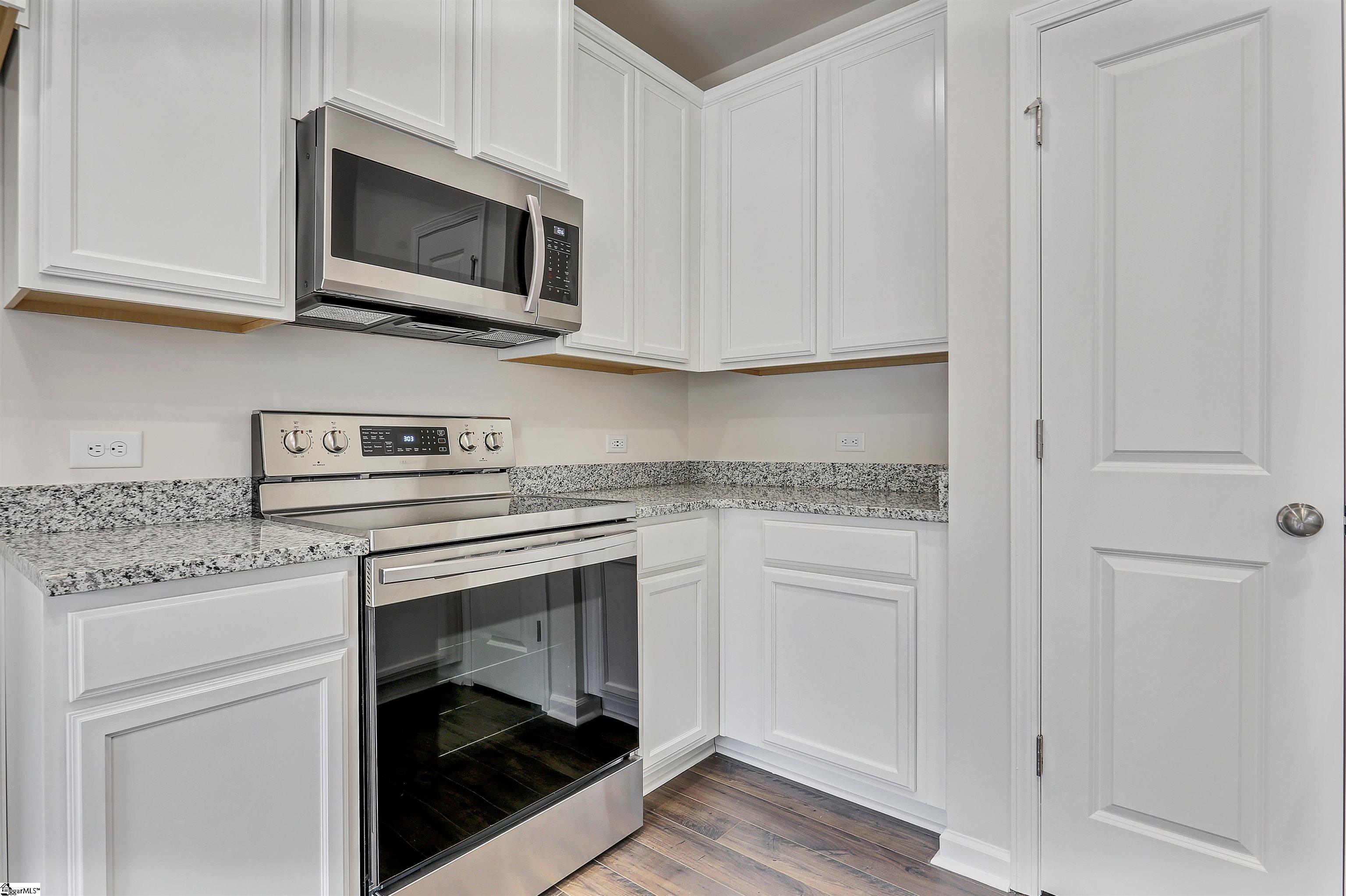 511 Belgrove Way Property Photo 10
