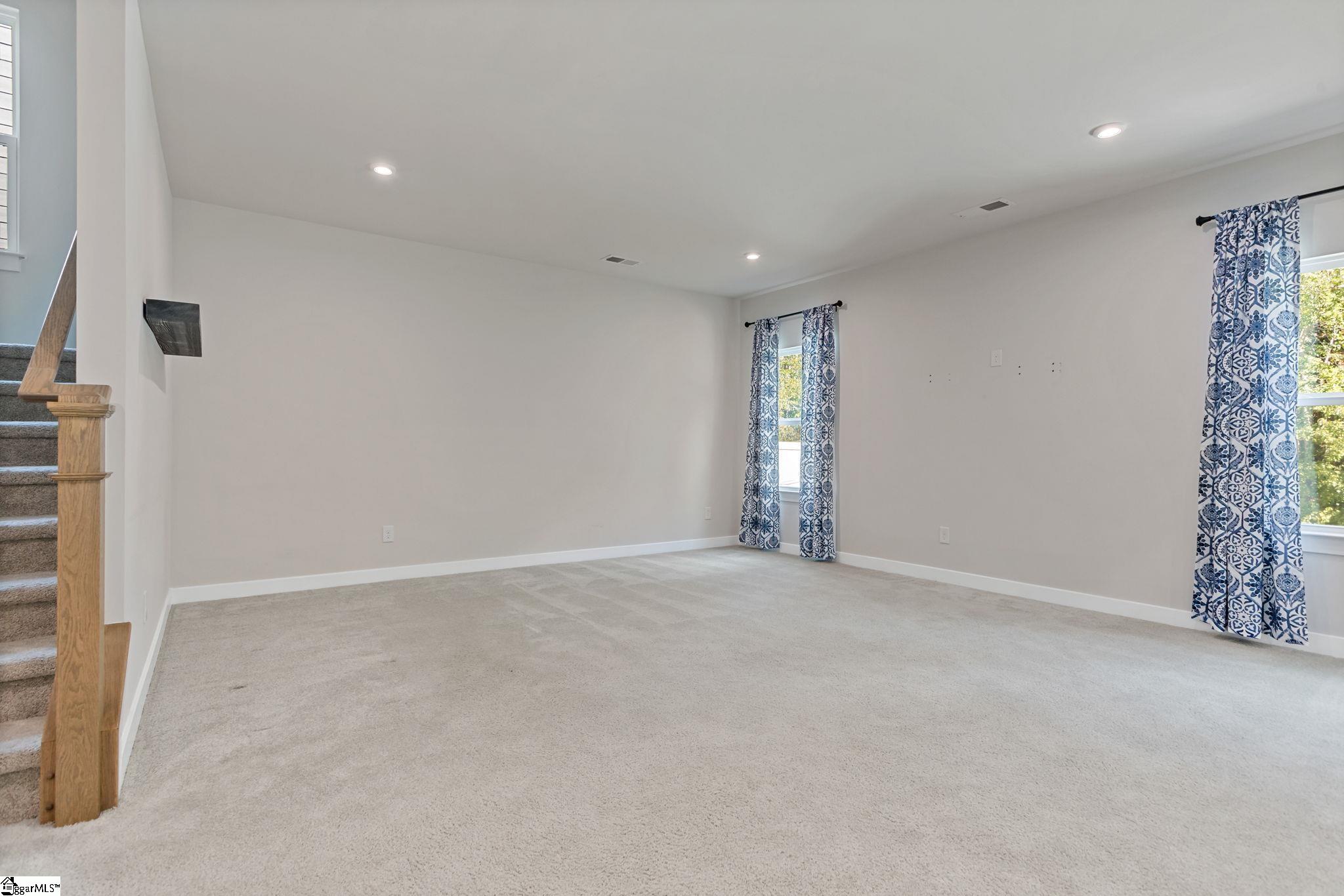 629 Lady Fern Drive Property Photo 10