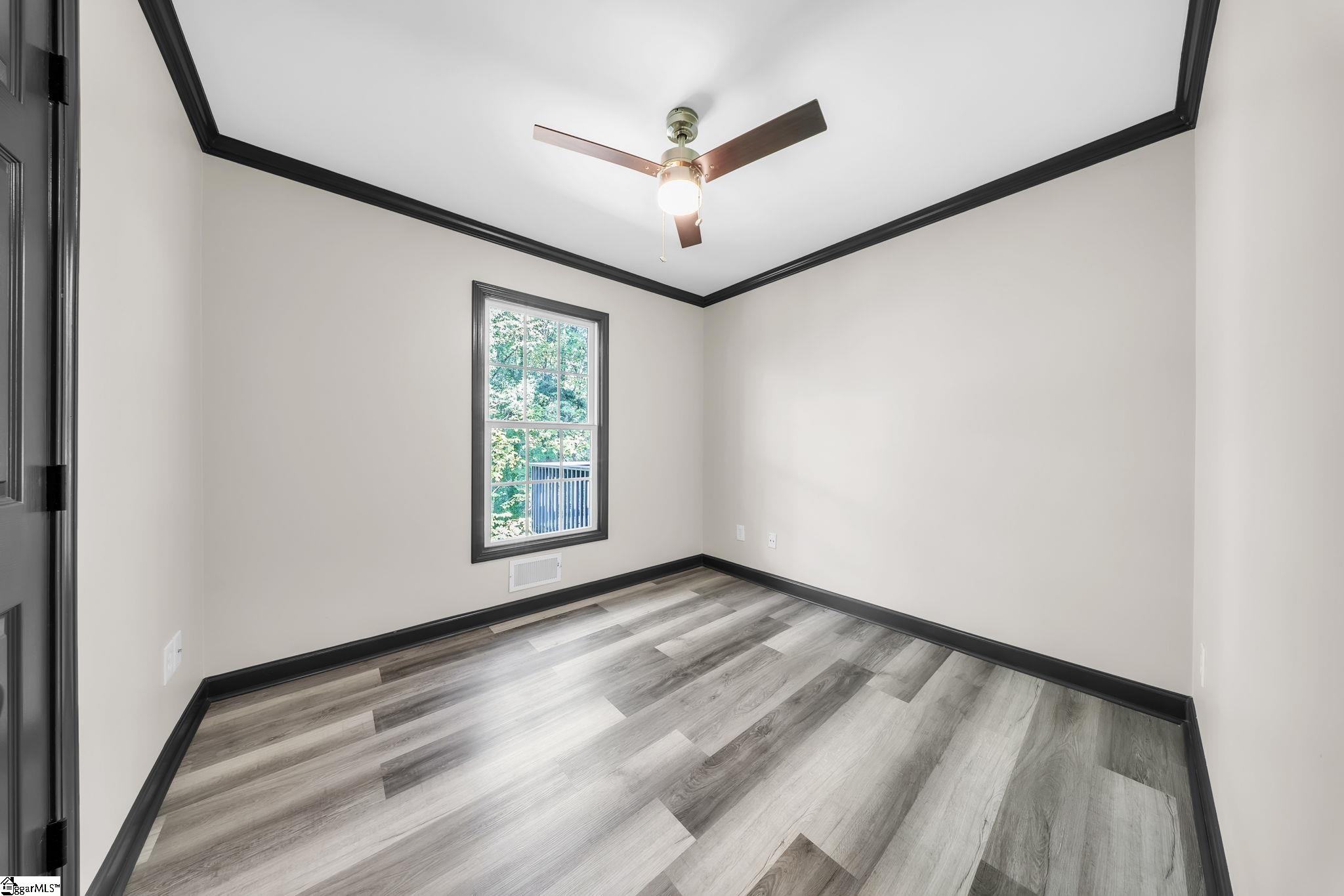 1172 Maryland Avenue Property Photo 18