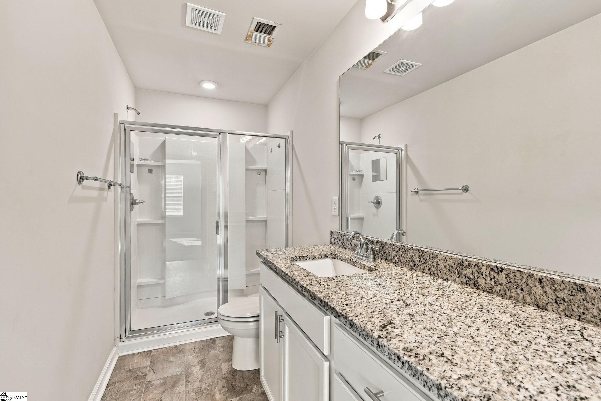 103 Cedar Oak Lane Property Photo 11