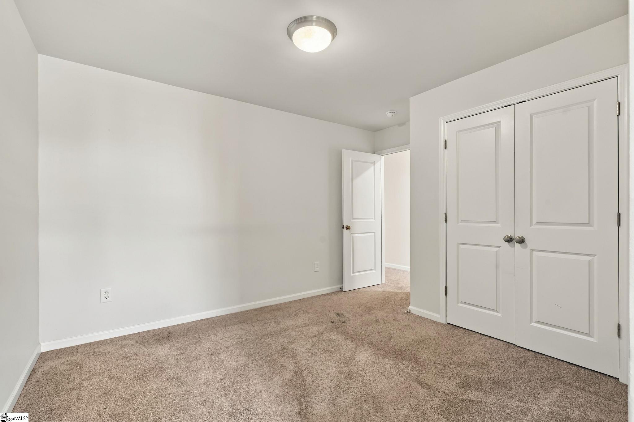 103 Cedar Oak Lane Property Photo 16