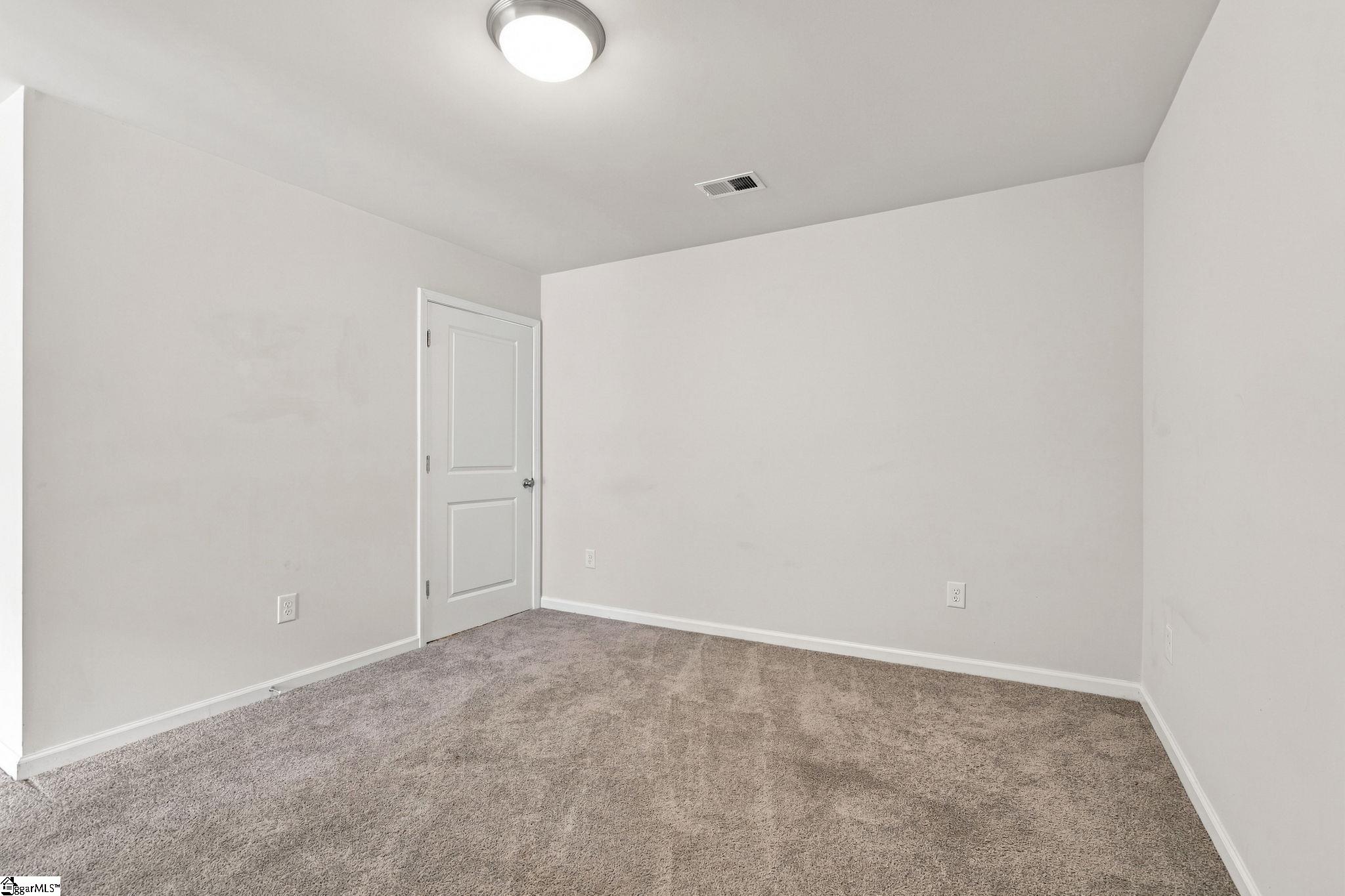 103 Cedar Oak Lane Property Photo 17