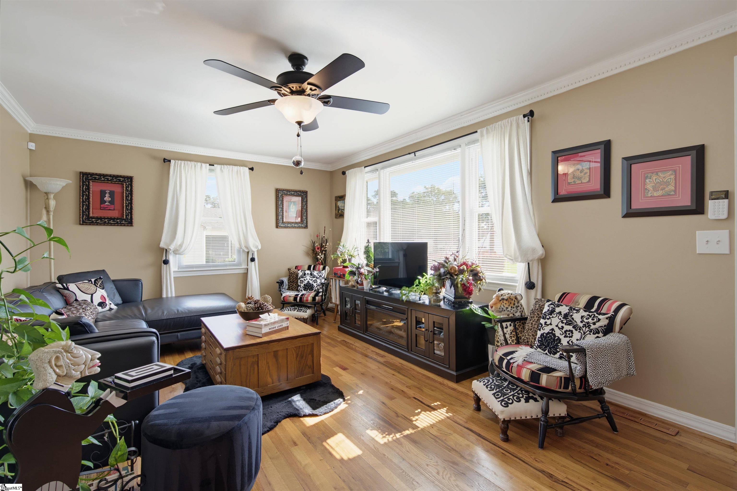 111 S Pliney Circle Property Photo 4