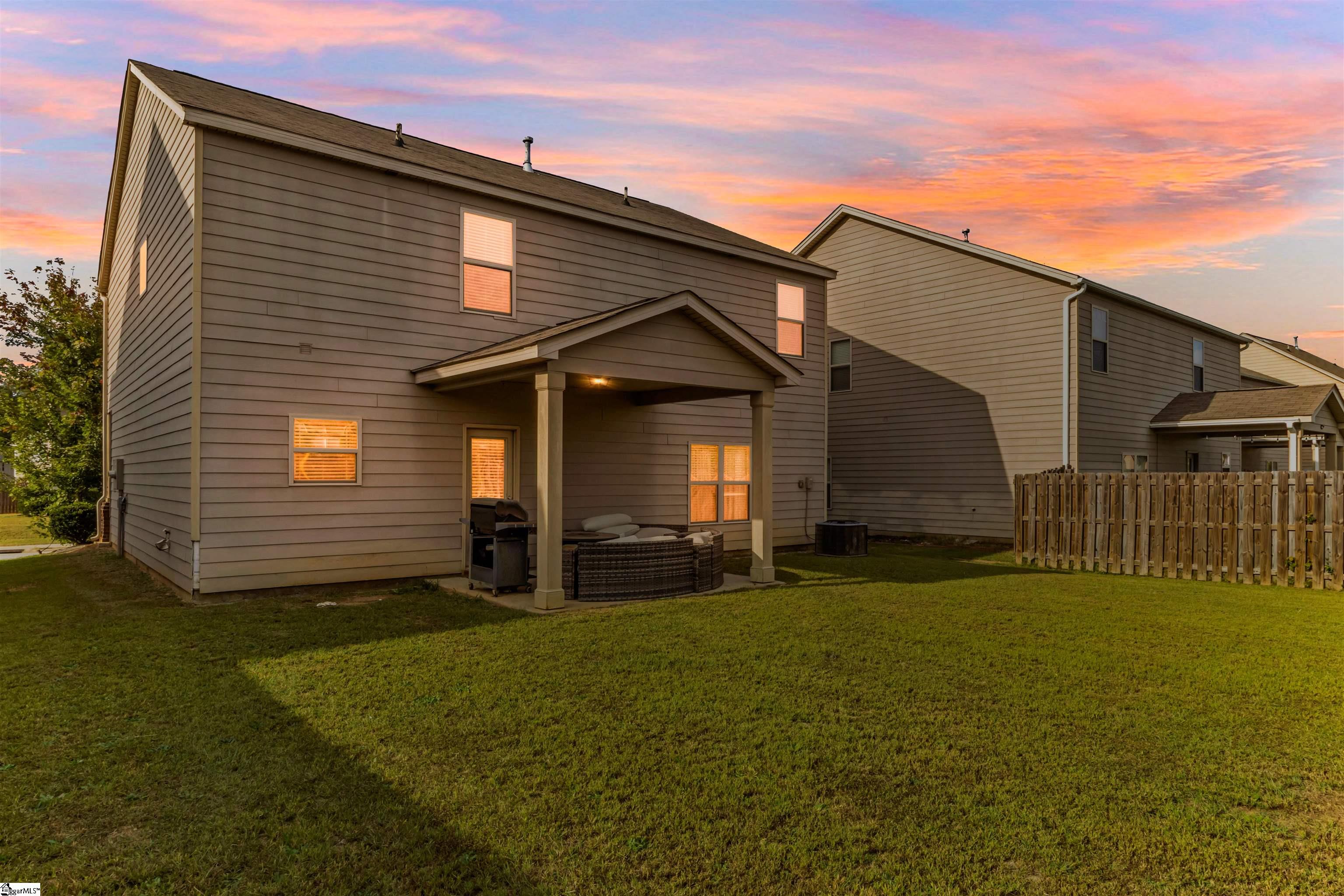 200 Elmhaven Drive Property Photo 28