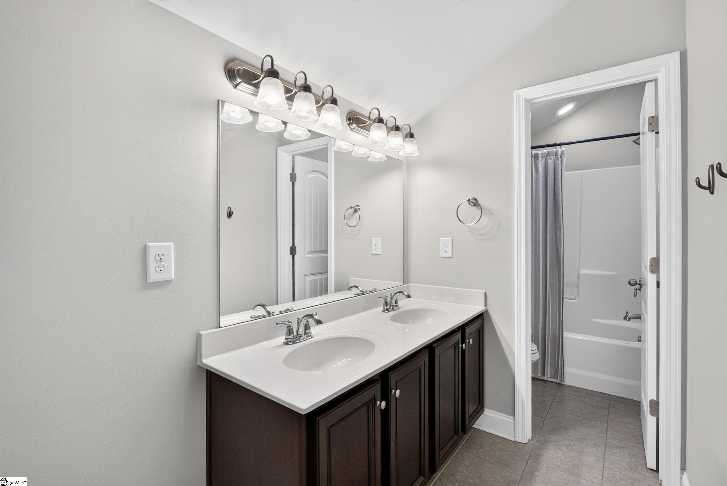 35 Winged Bourne Court Property Photo 29