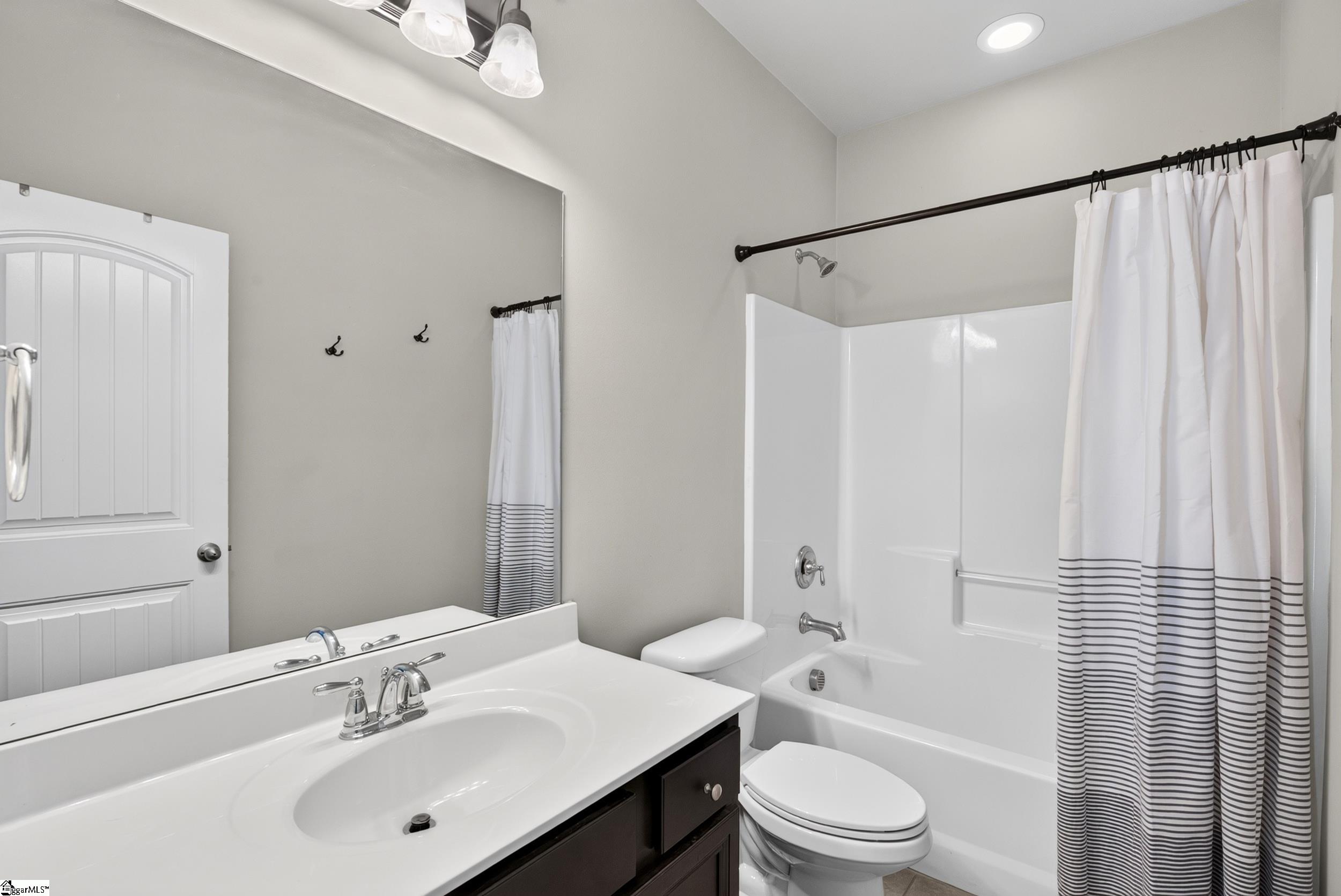 35 Winged Bourne Court Property Photo 31