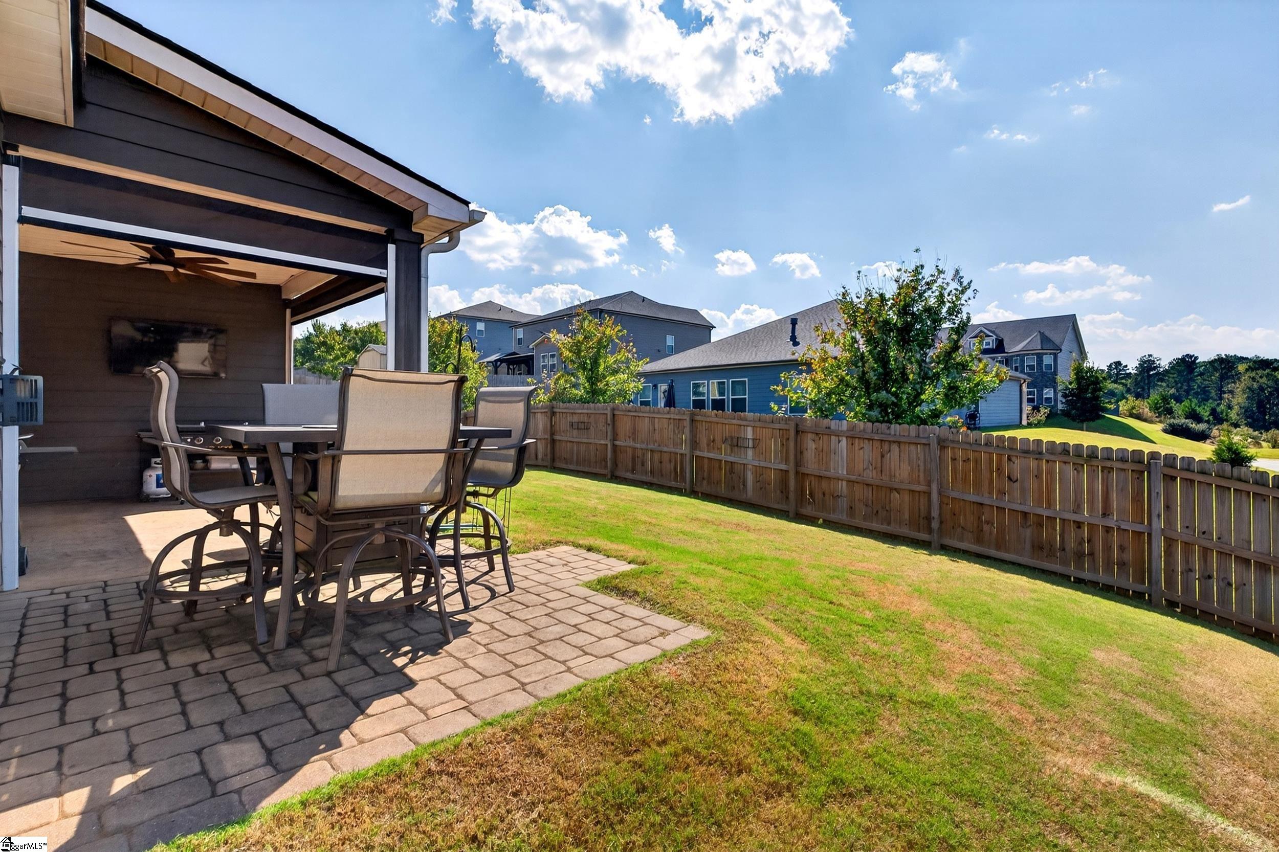 35 Winged Bourne Court Property Photo 40