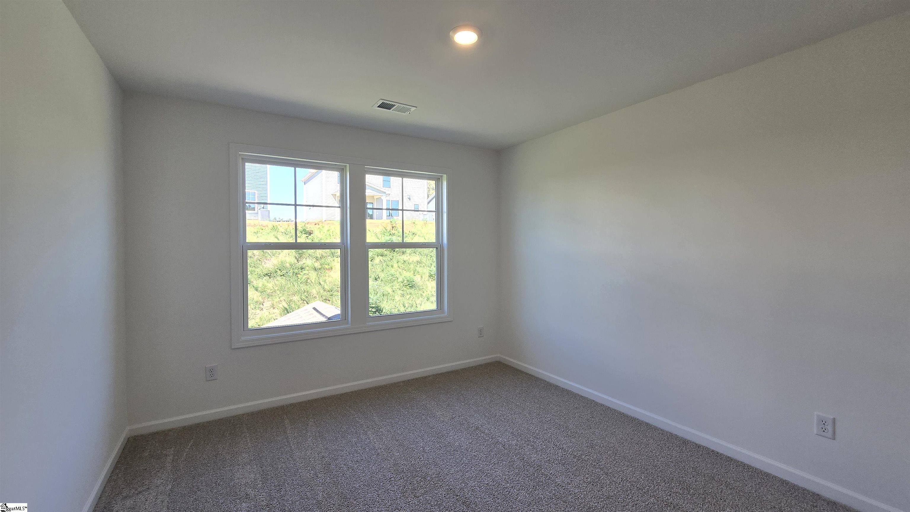 16 Gateway Street Property Photo 9