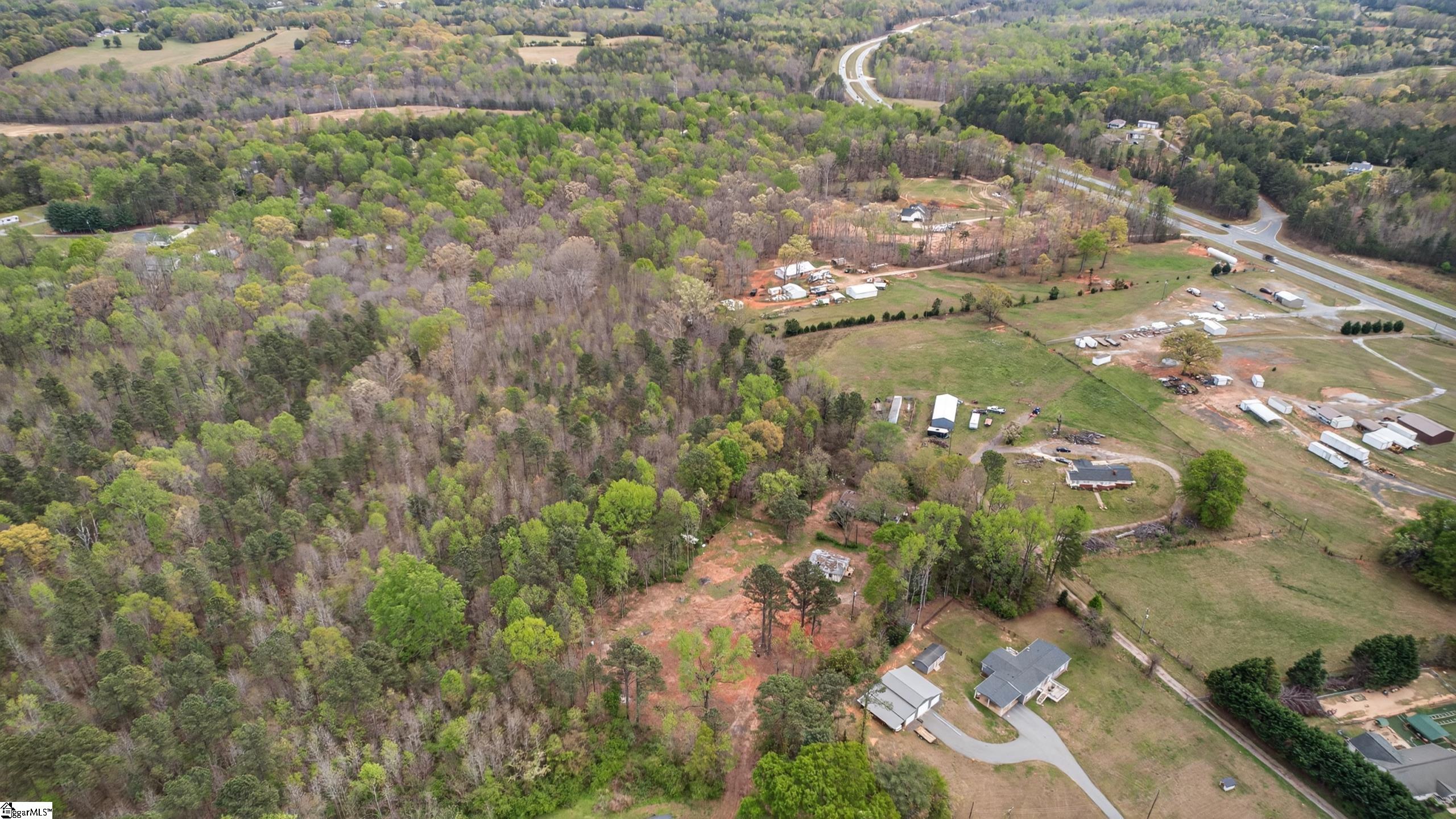 135 Weathers Road Property Photo 4