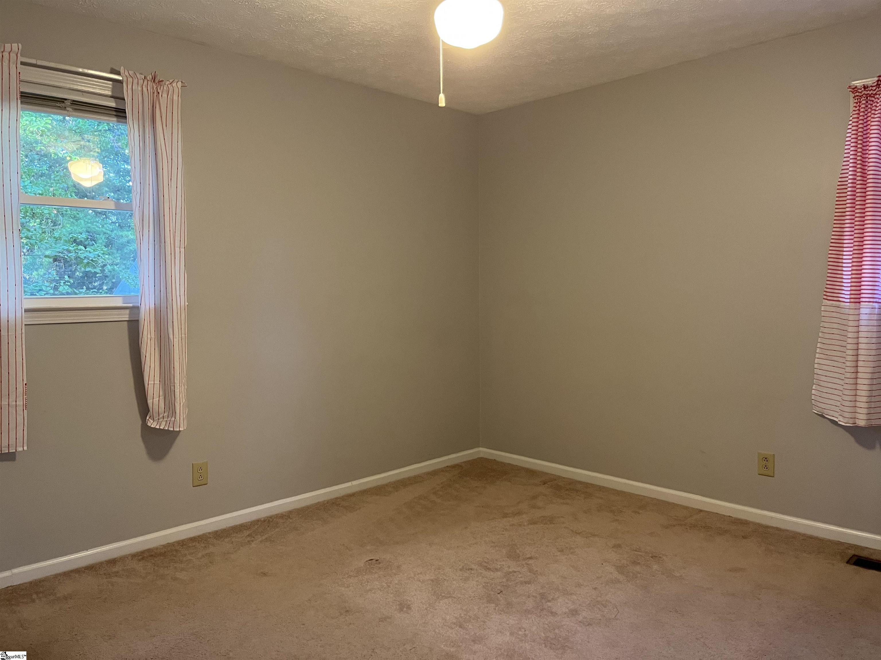 10 Cadillac Court Property Photo 12