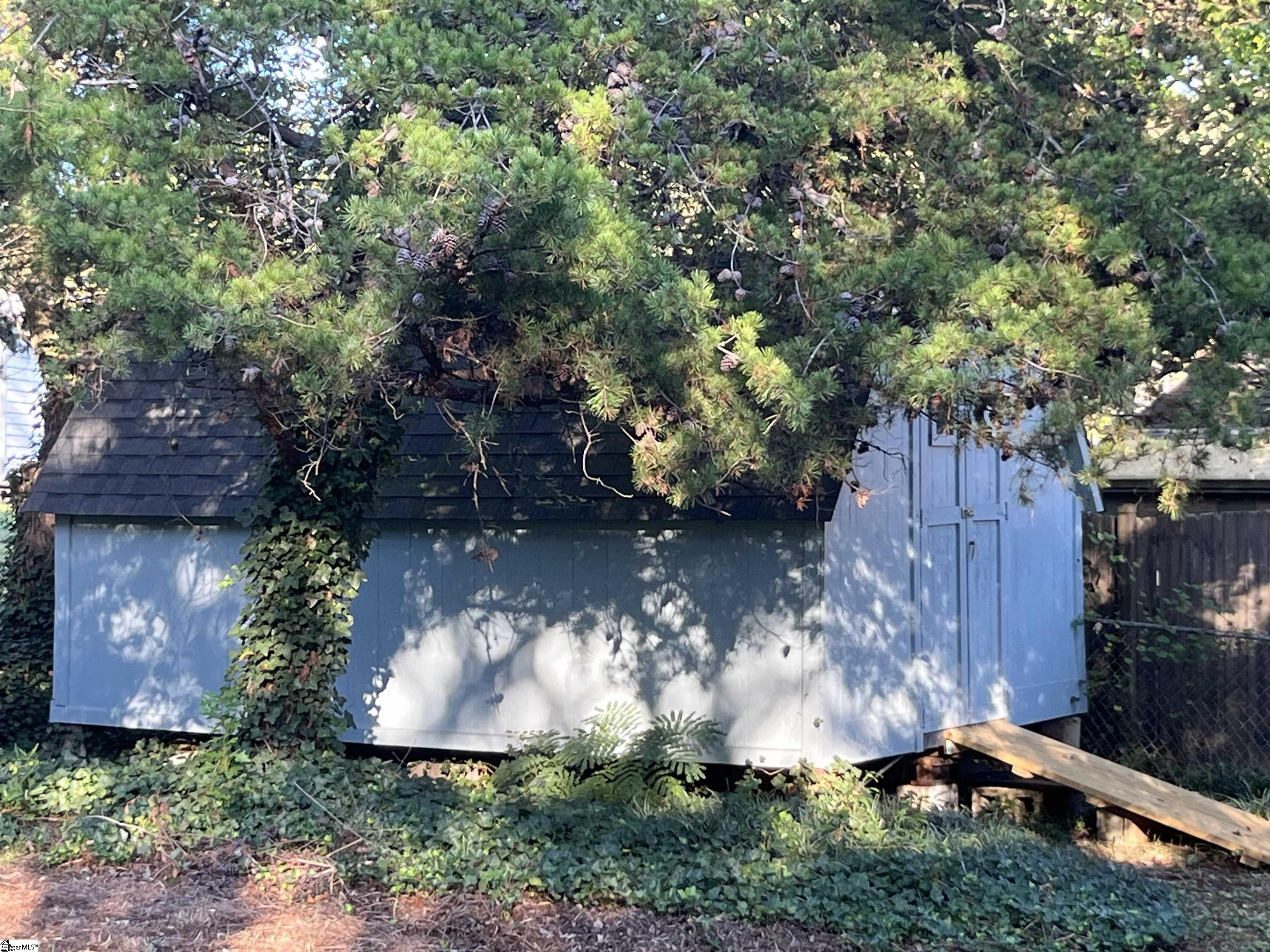 10 Cadillac Court Property Photo 17