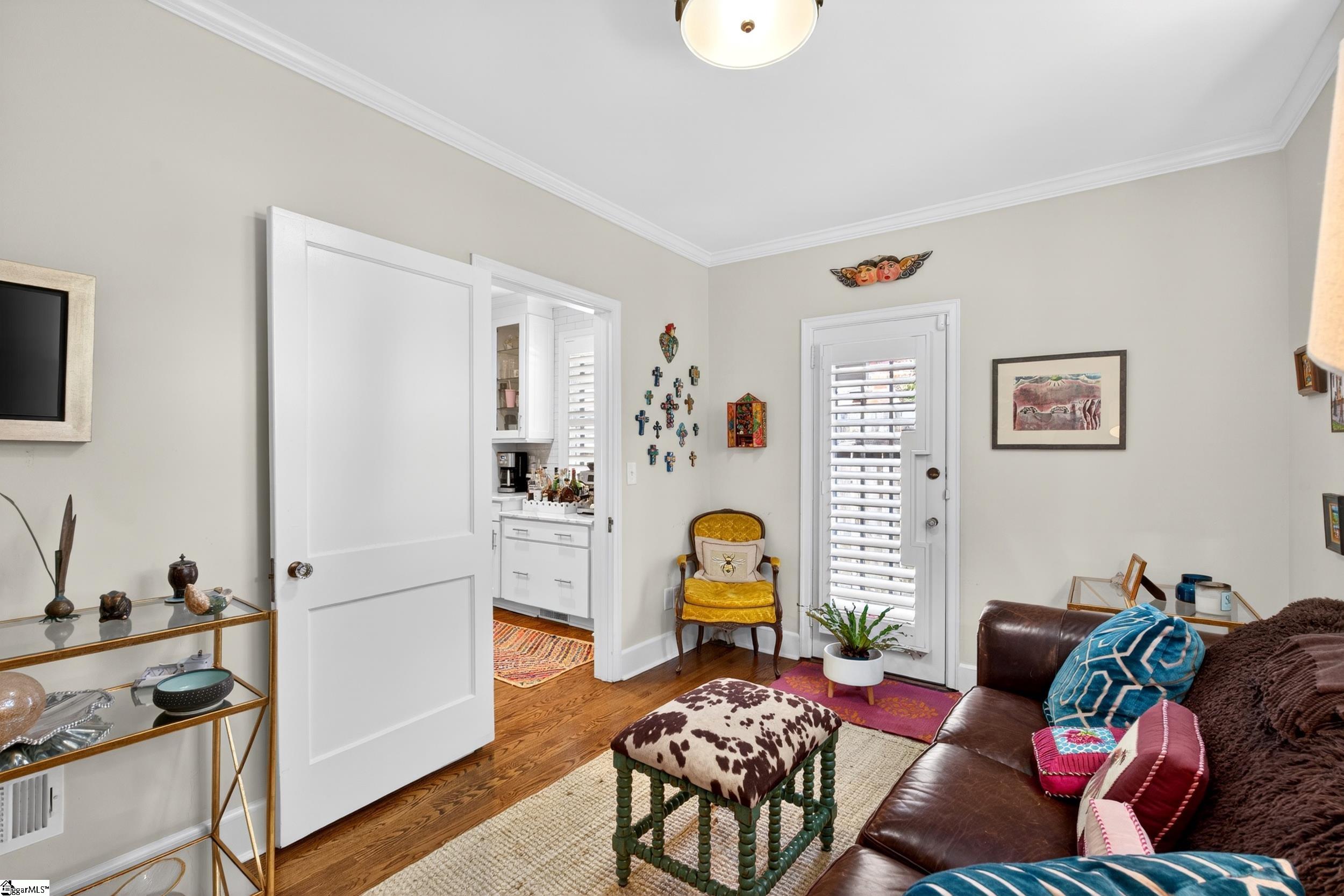 121 Tindal Avenue Property Photo 18
