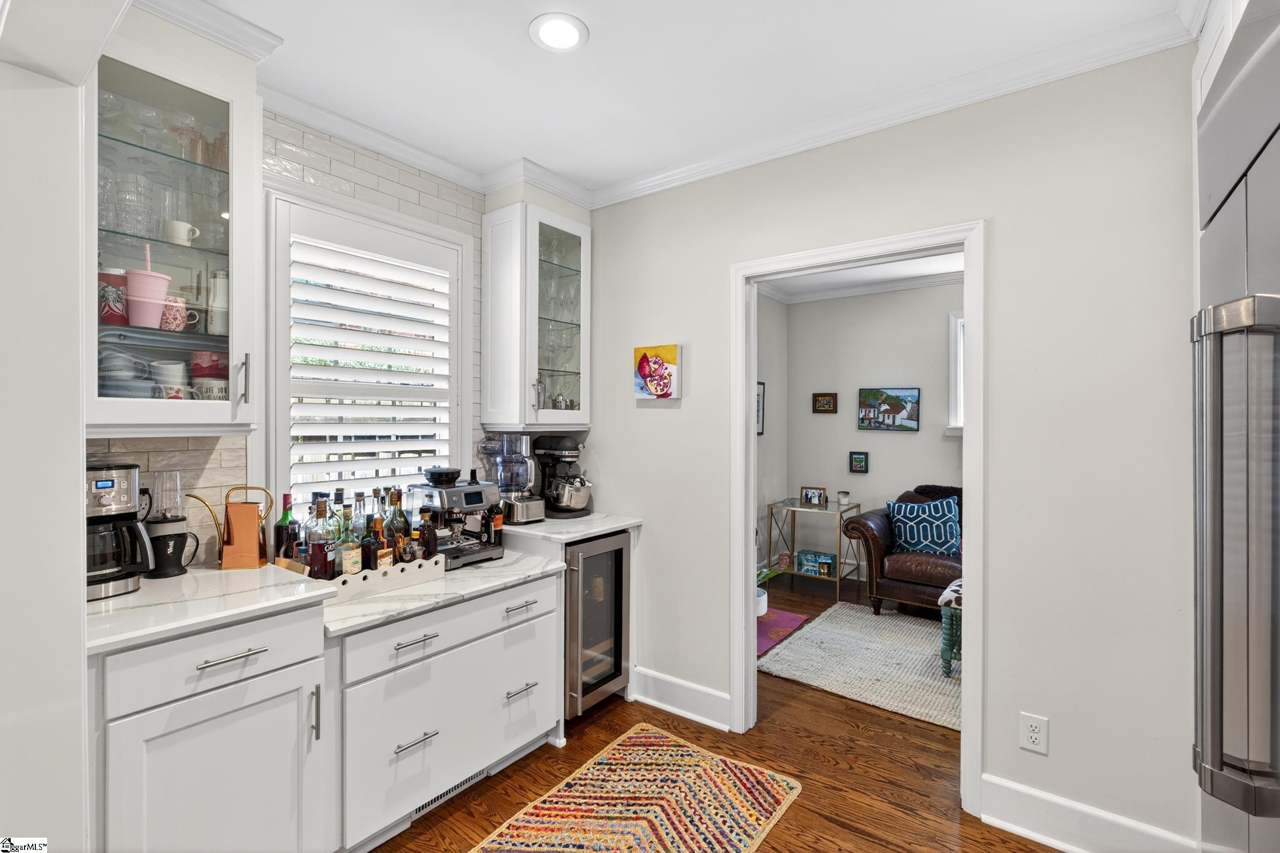 121 Tindal Avenue Property Photo 23