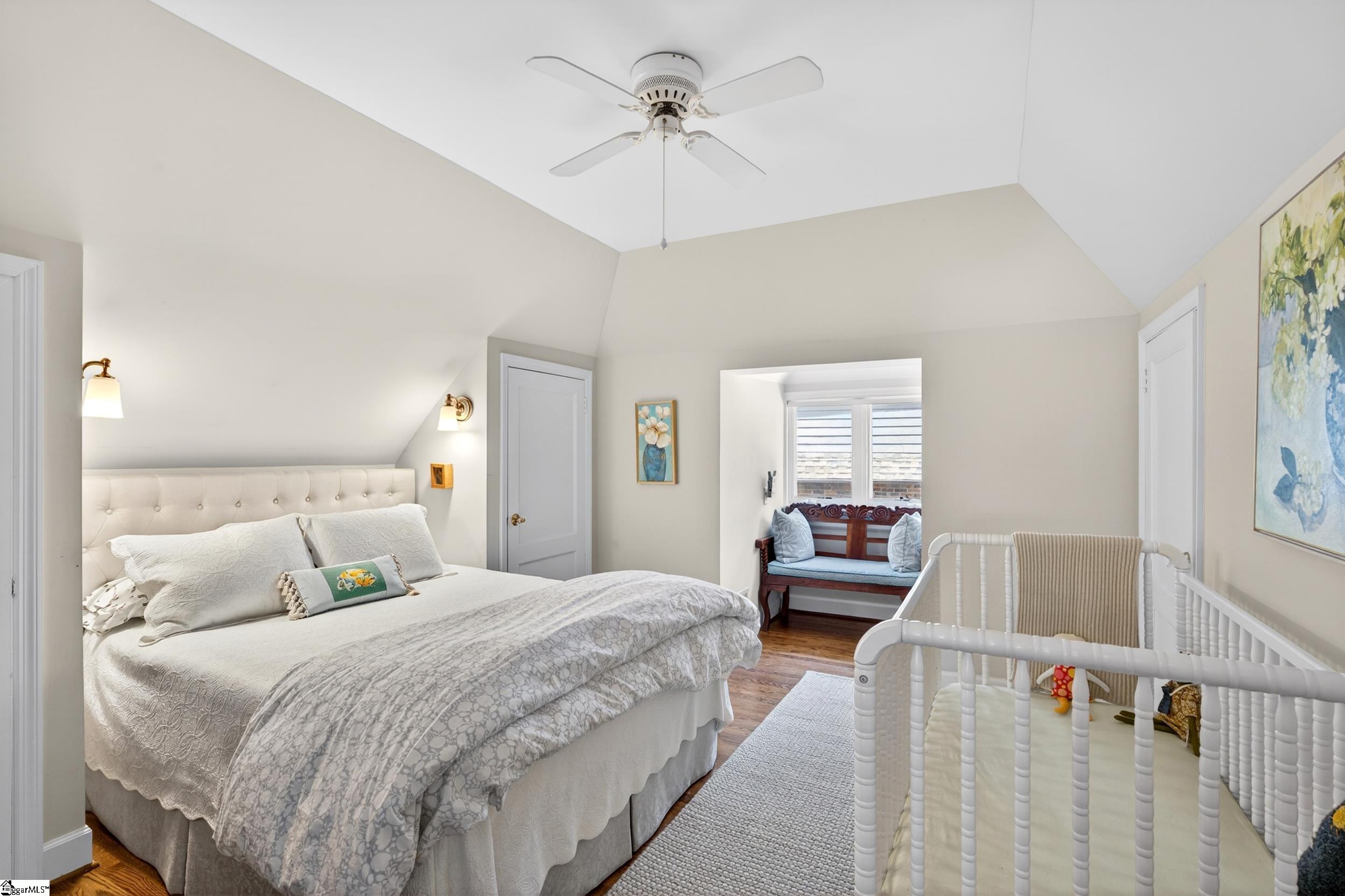 121 Tindal Avenue Property Photo 26