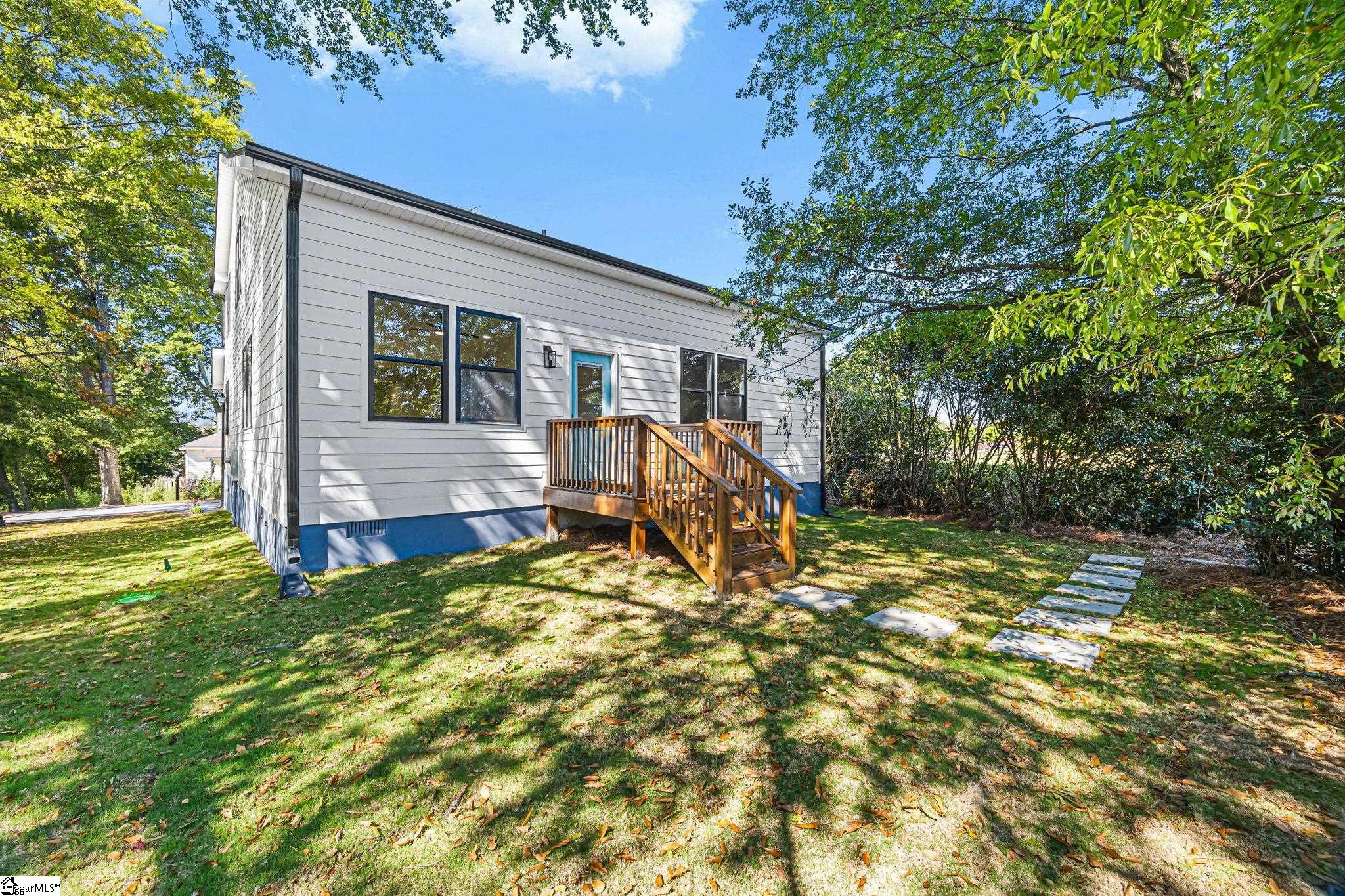 917 2nd Avenue Property Photo 15