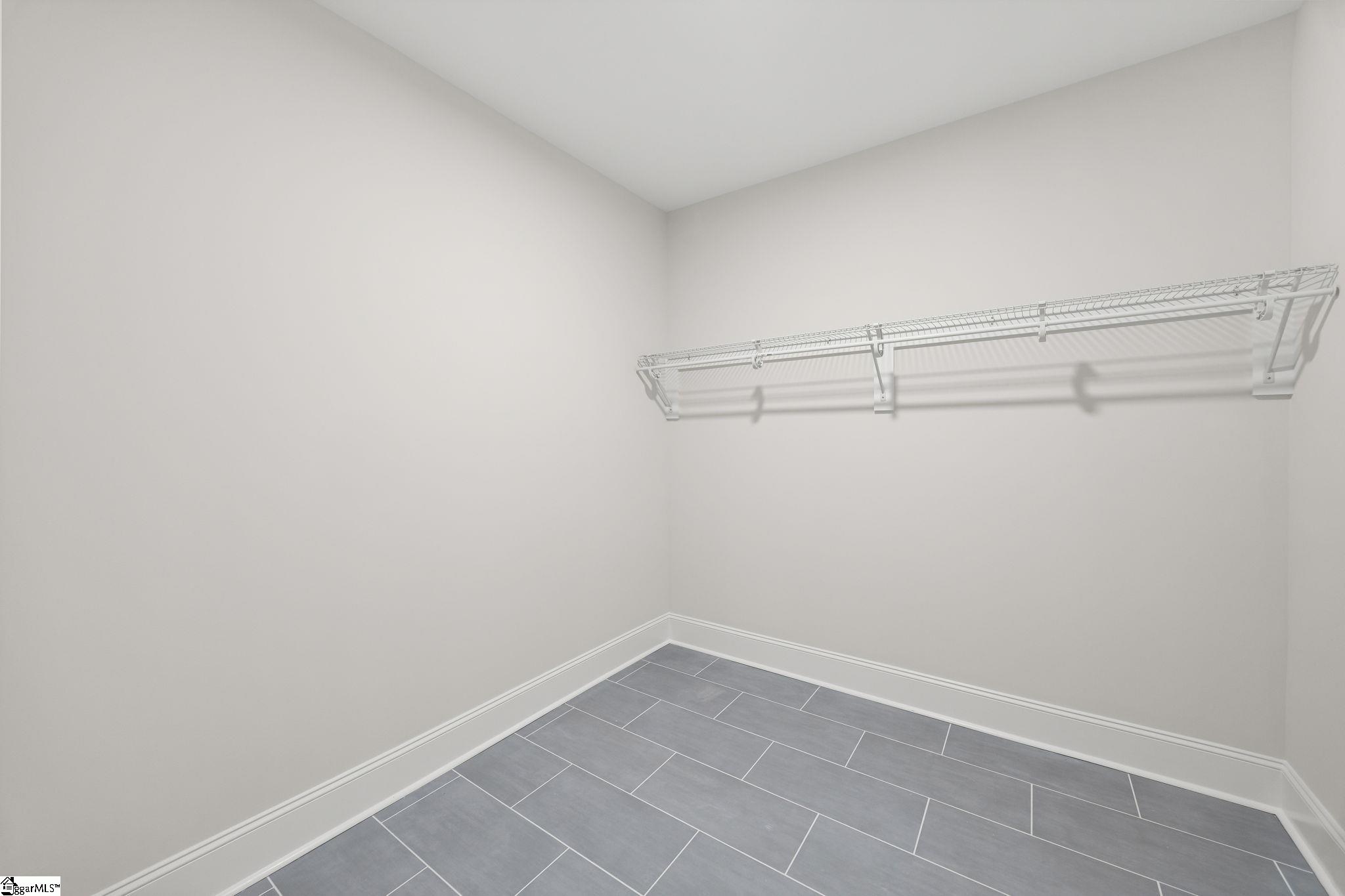 917 2nd Avenue Property Photo 24