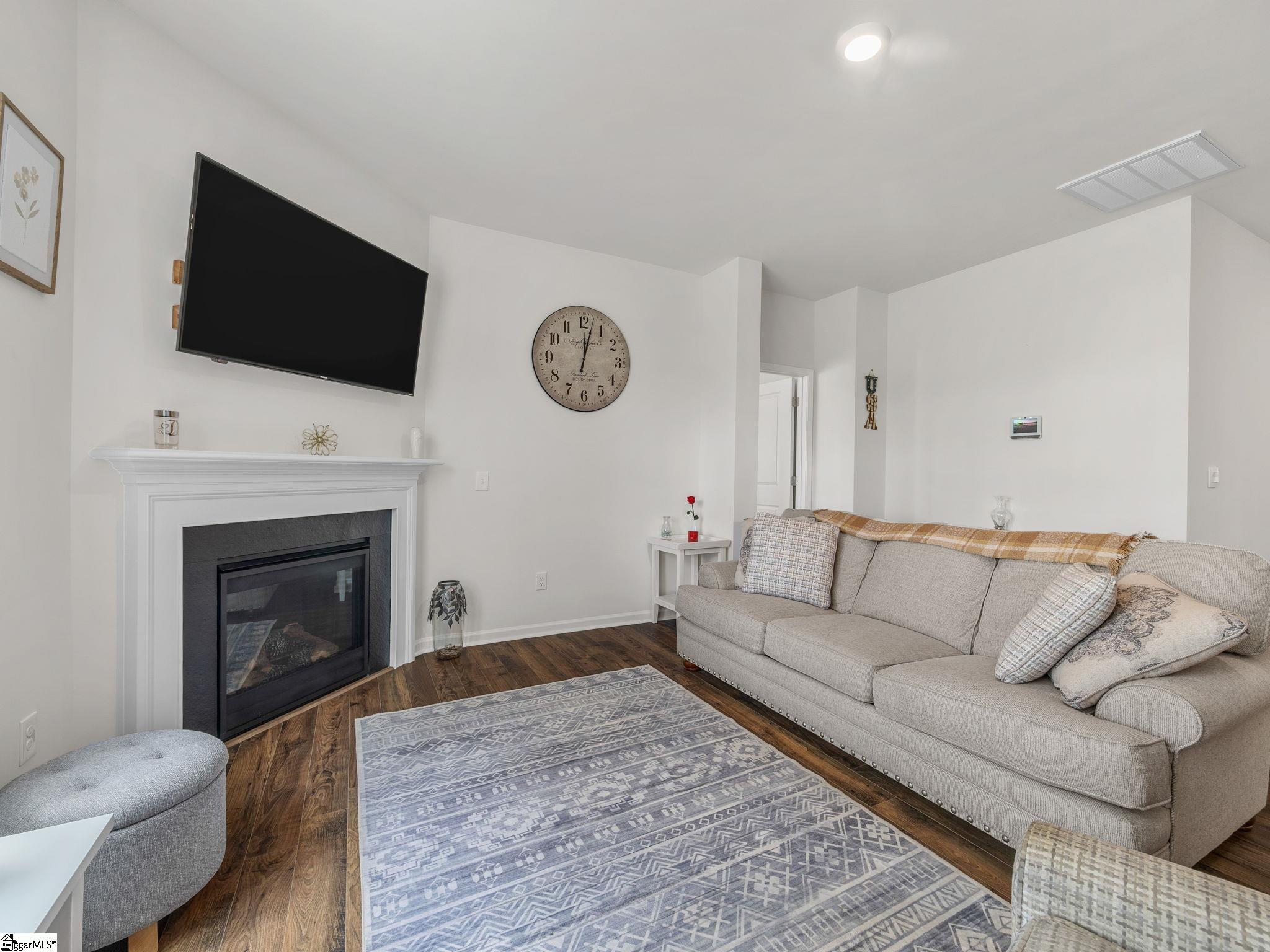 1036 Staghorn Avenue Property Photo 11