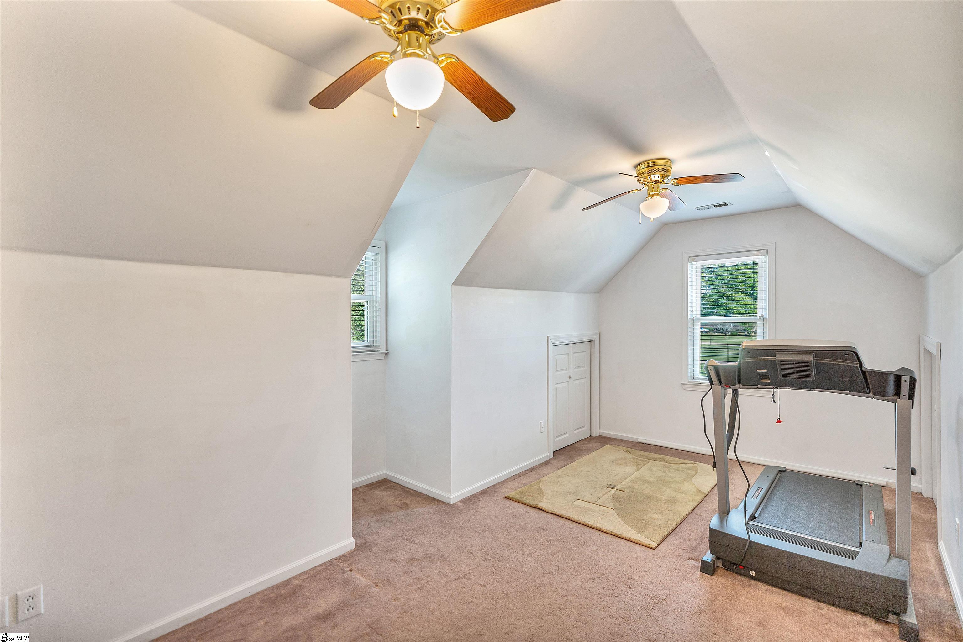 901 Tripp Street Property Photo 23