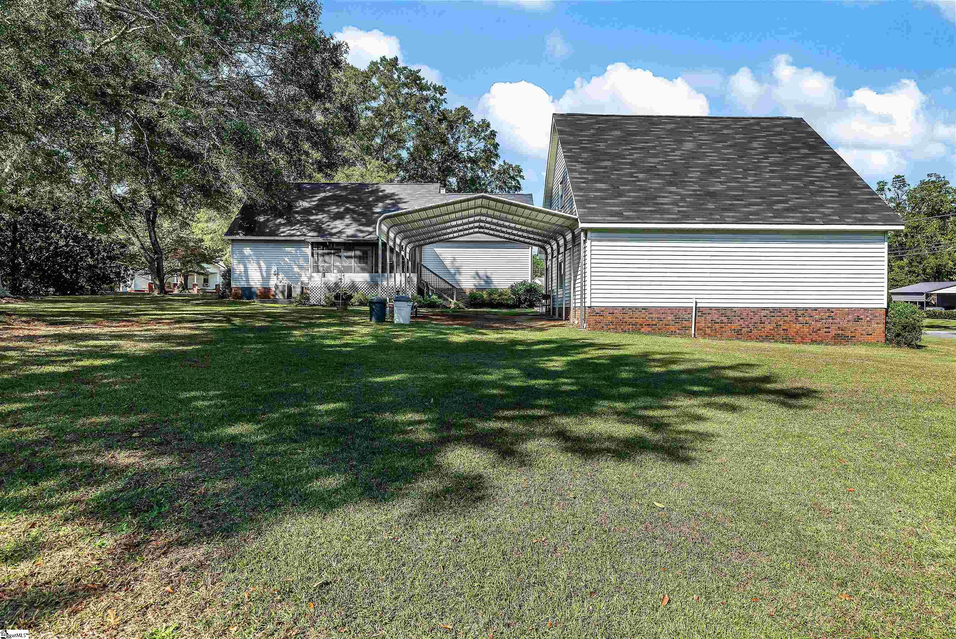 901 Tripp Street Property Photo 36